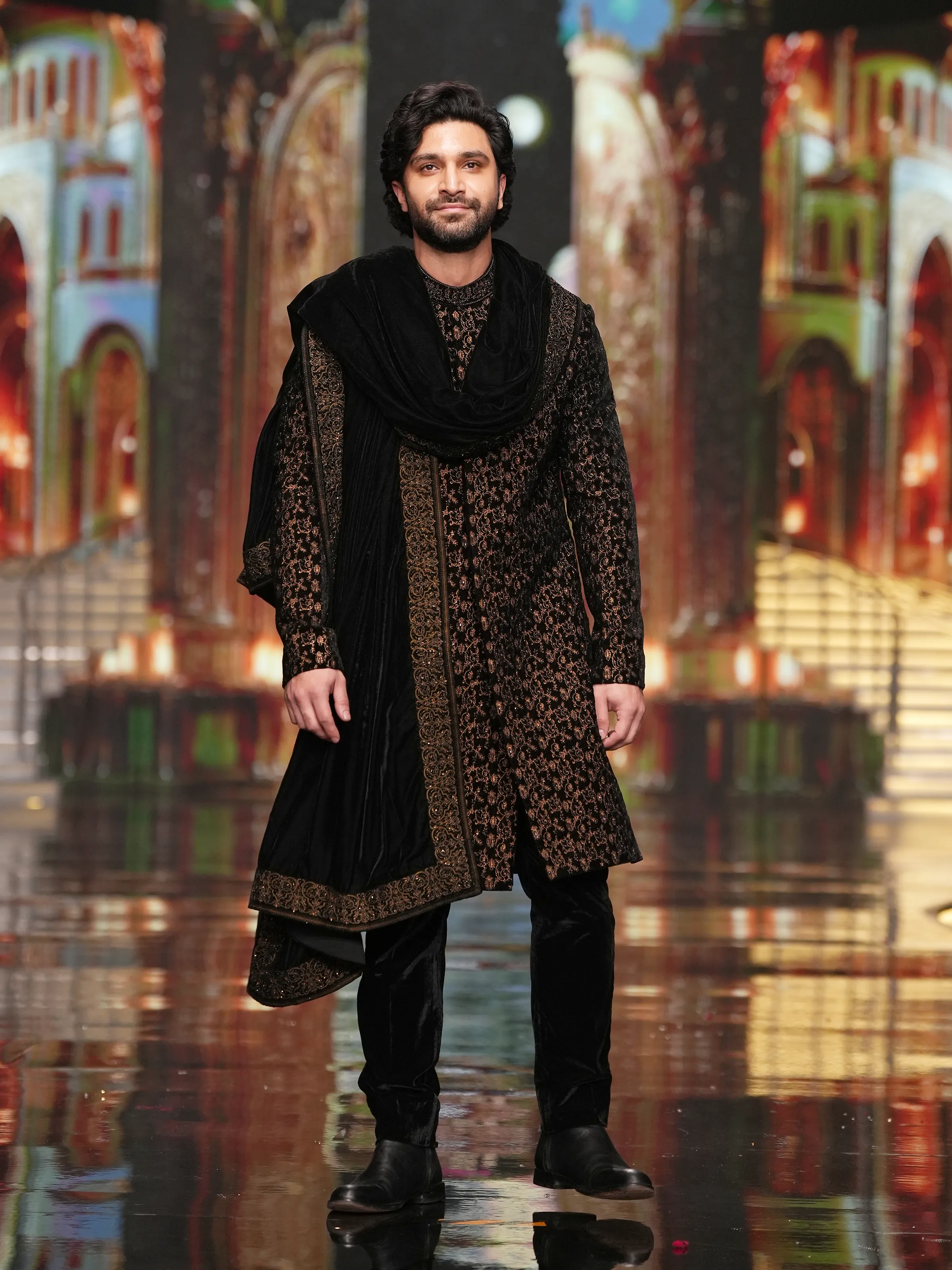 Men's Black Sherwani - ECMTSS5-001 - Image 5