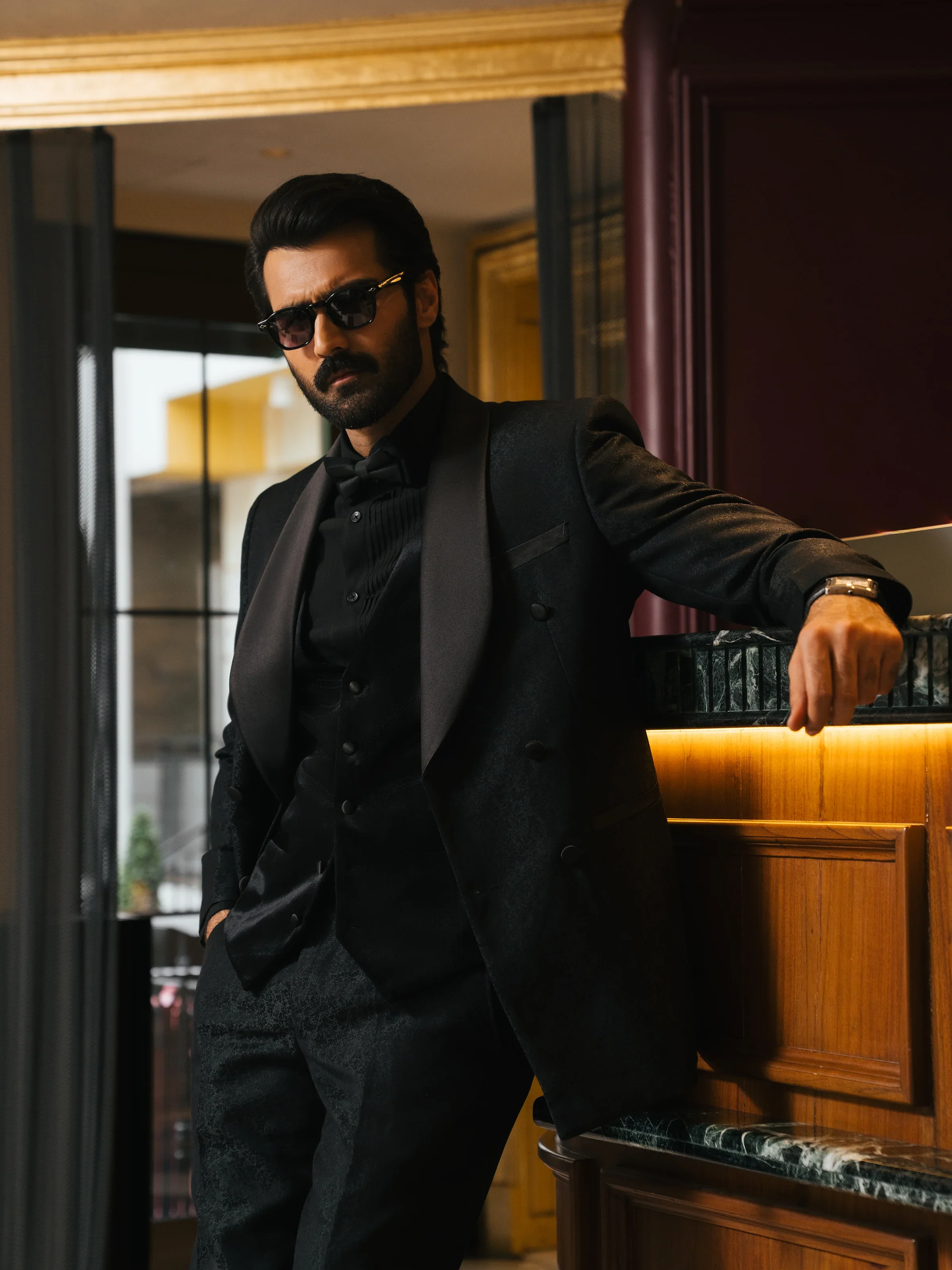 Double Breasted Shawl Collar Tuxedo Suit - ECMTCPT5-1008 - Image 3