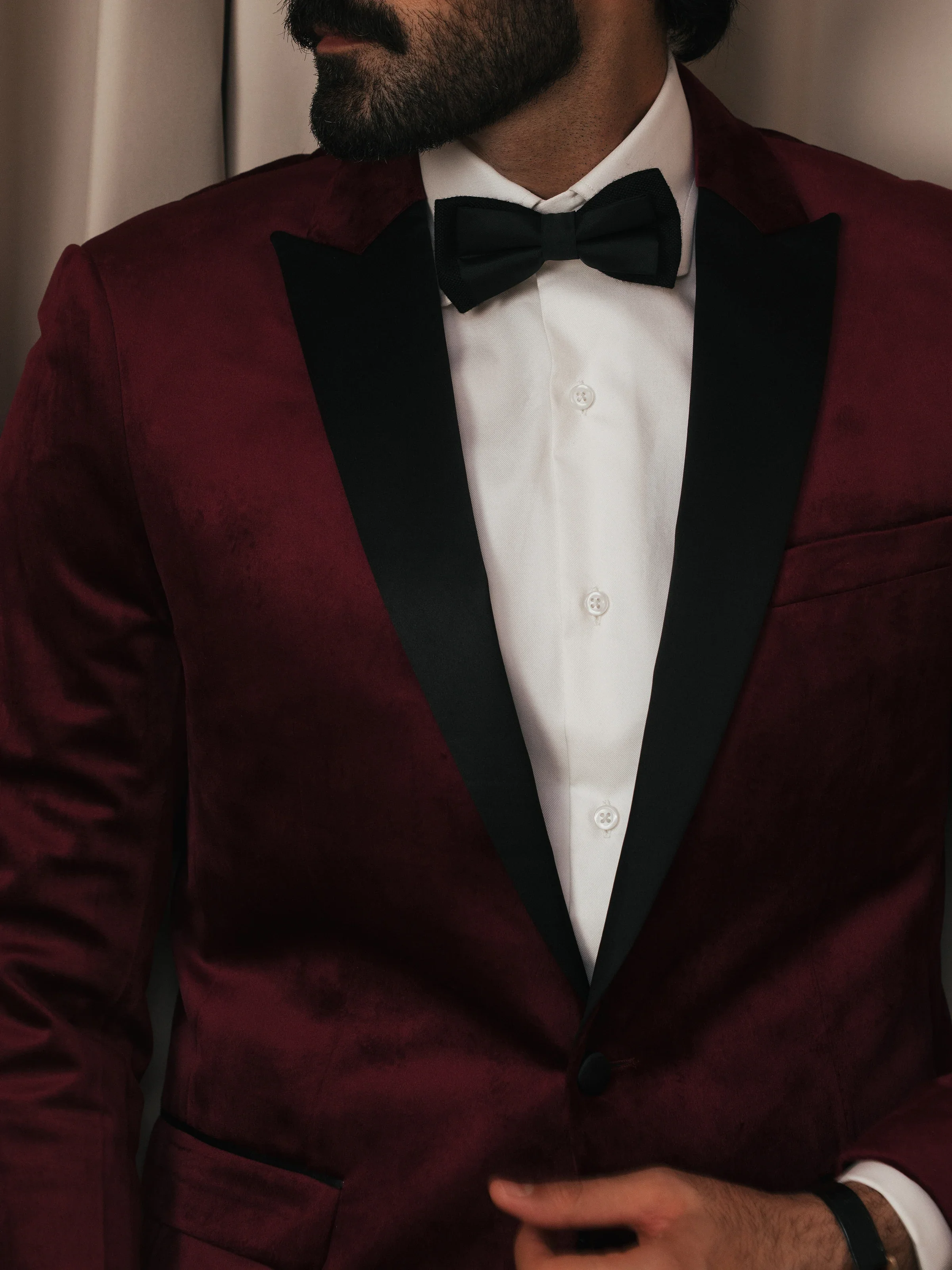 Peak Lapel Collar Tuxedo Suit - ECMTCPT5-1002 - Image 3