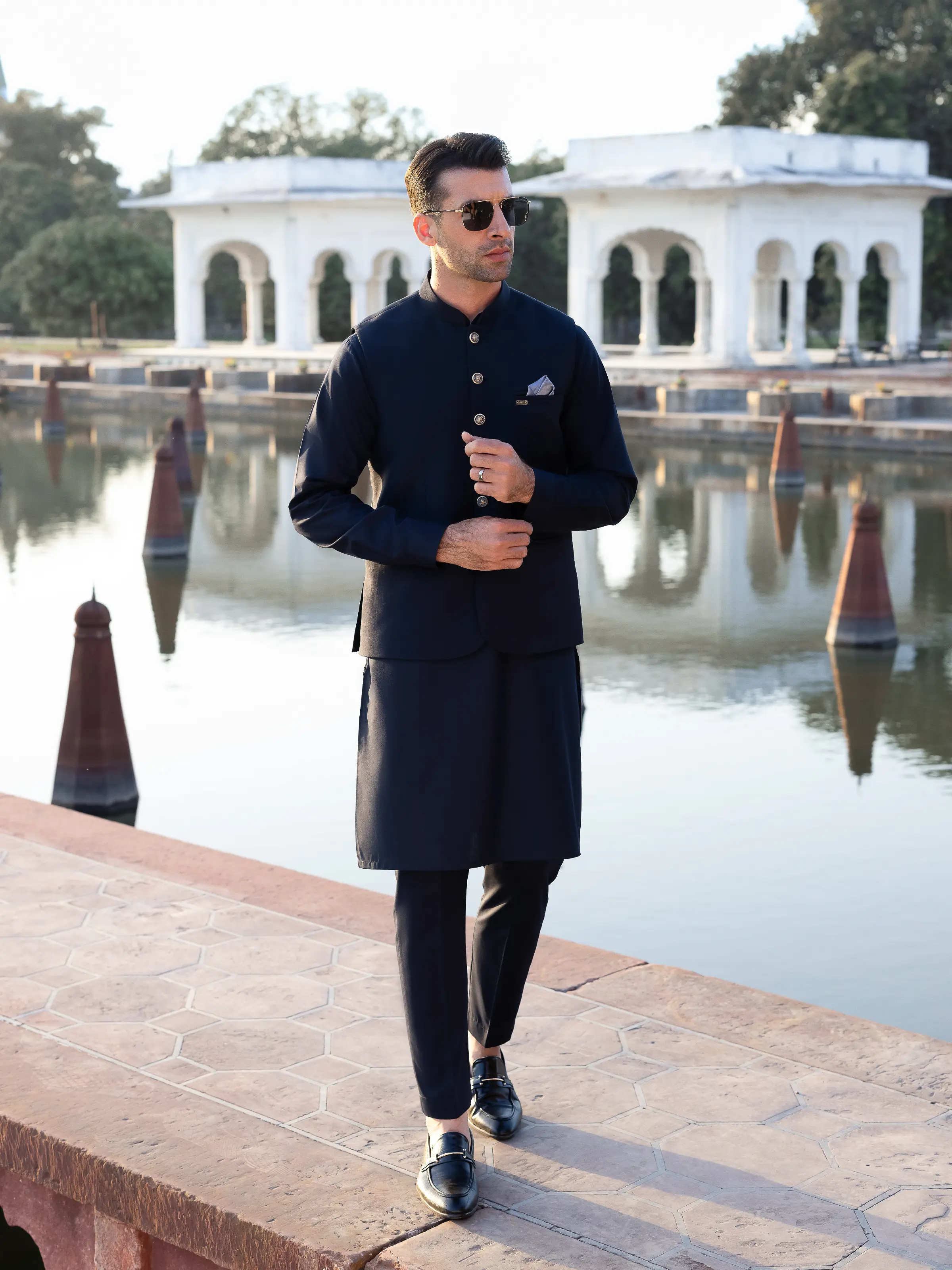 Men's Navy Blue Waist Coat Suit - EMTWCS5-006 - Image 3
