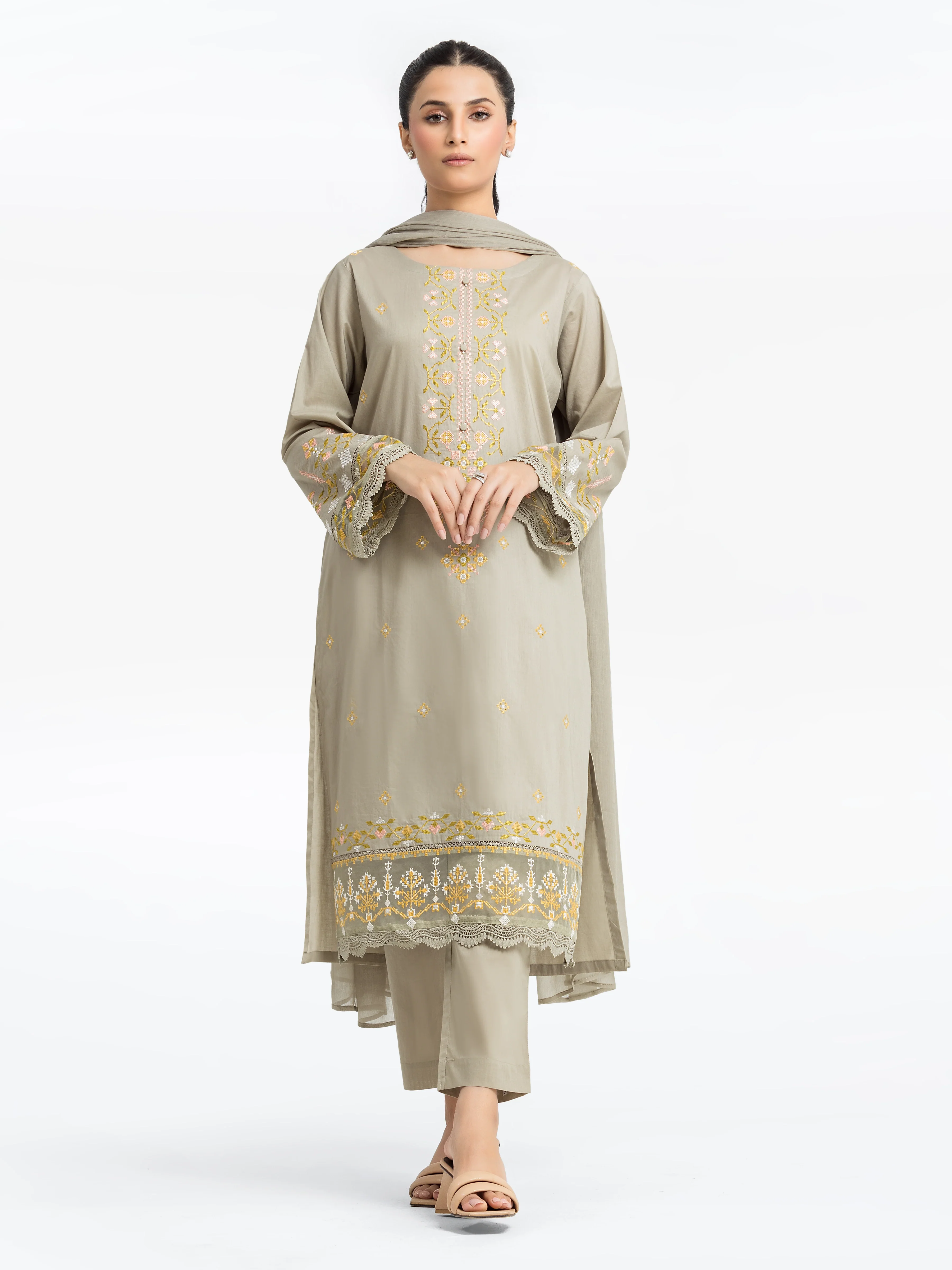 Pret Embroidered Cambric Suit - EWTKE24-81052-3P - Image 2
