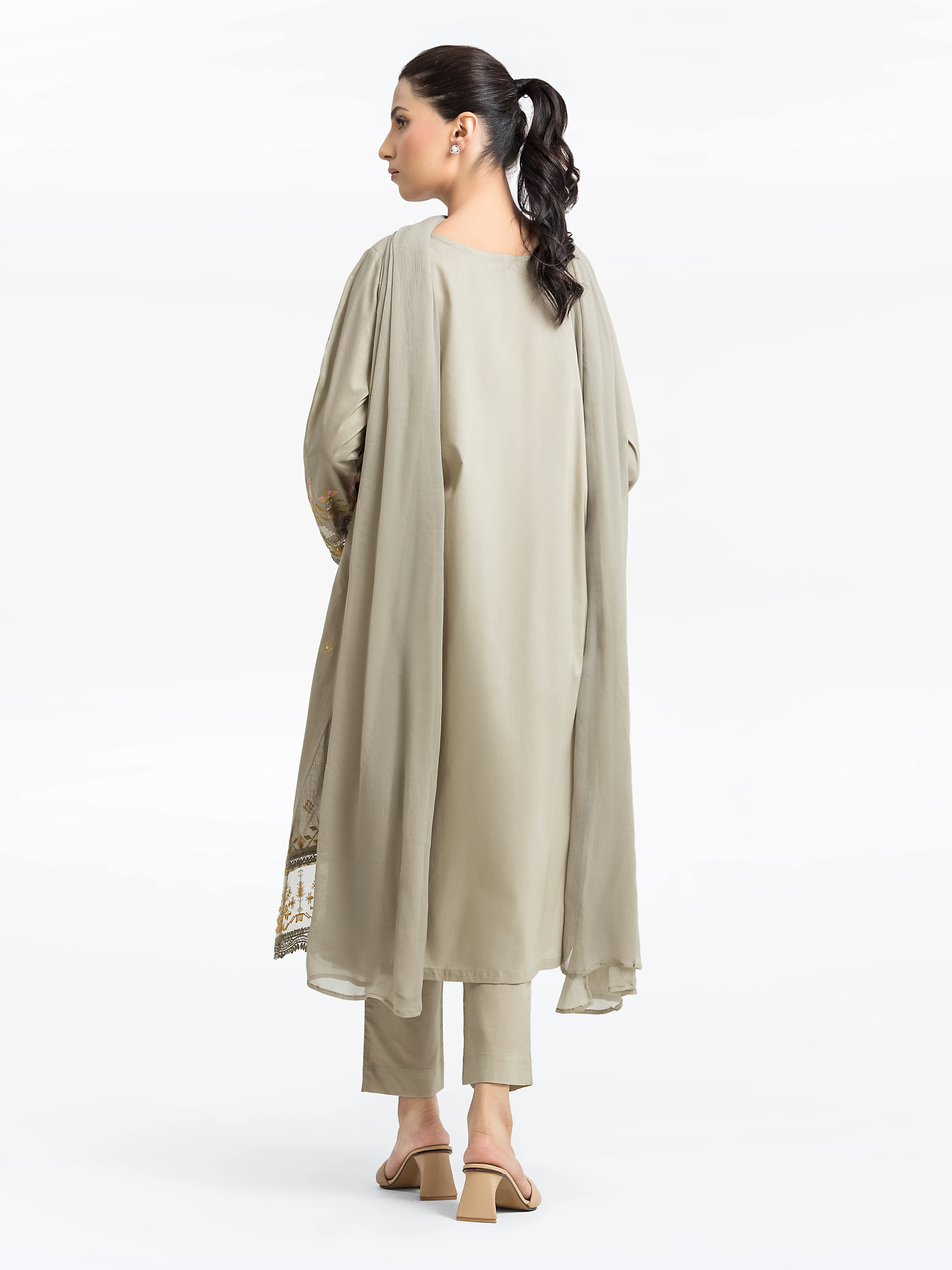 Pret Embroidered Cambric Suit - EWTKE24-81052-3P - Image 6