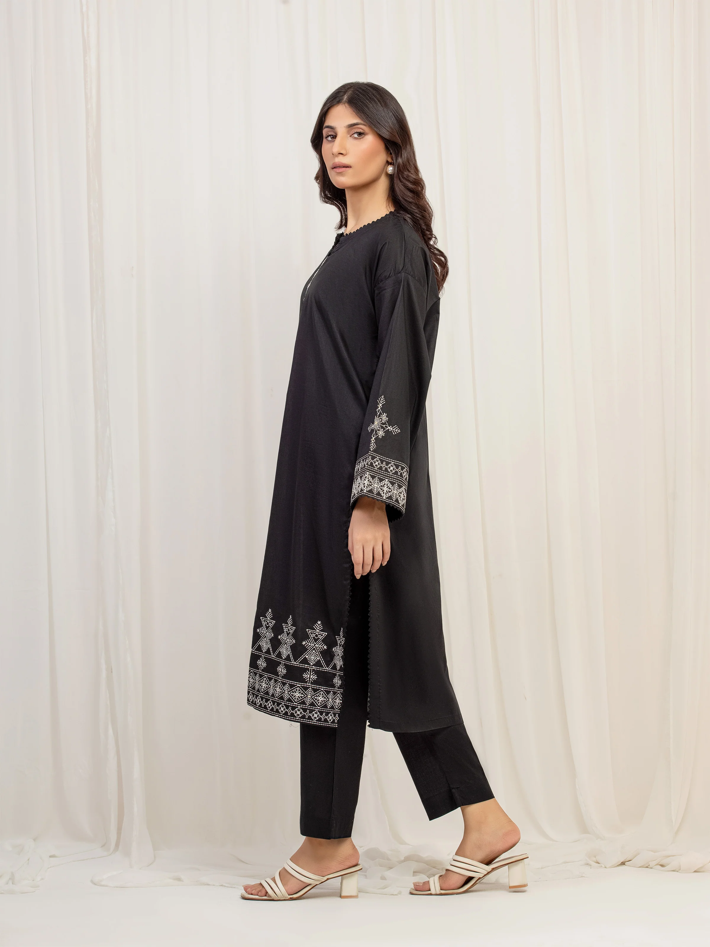 Pret Embroidered Cambric Shirt Trouser - EWTKE5-80132ST - Image 4