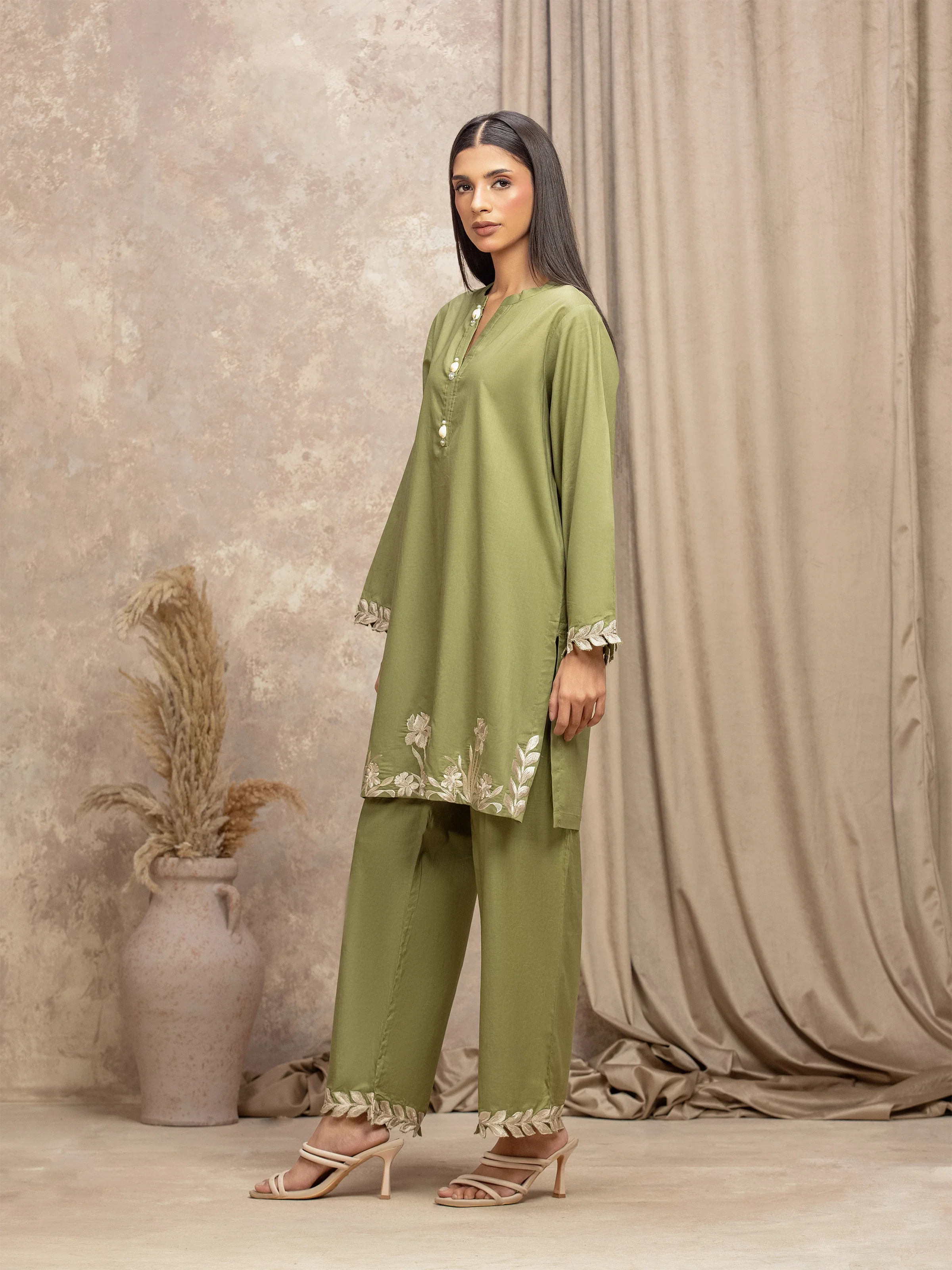 Pret Embroidered Cambric Co-ord Set - EWTKE5-85012ST - Image 4