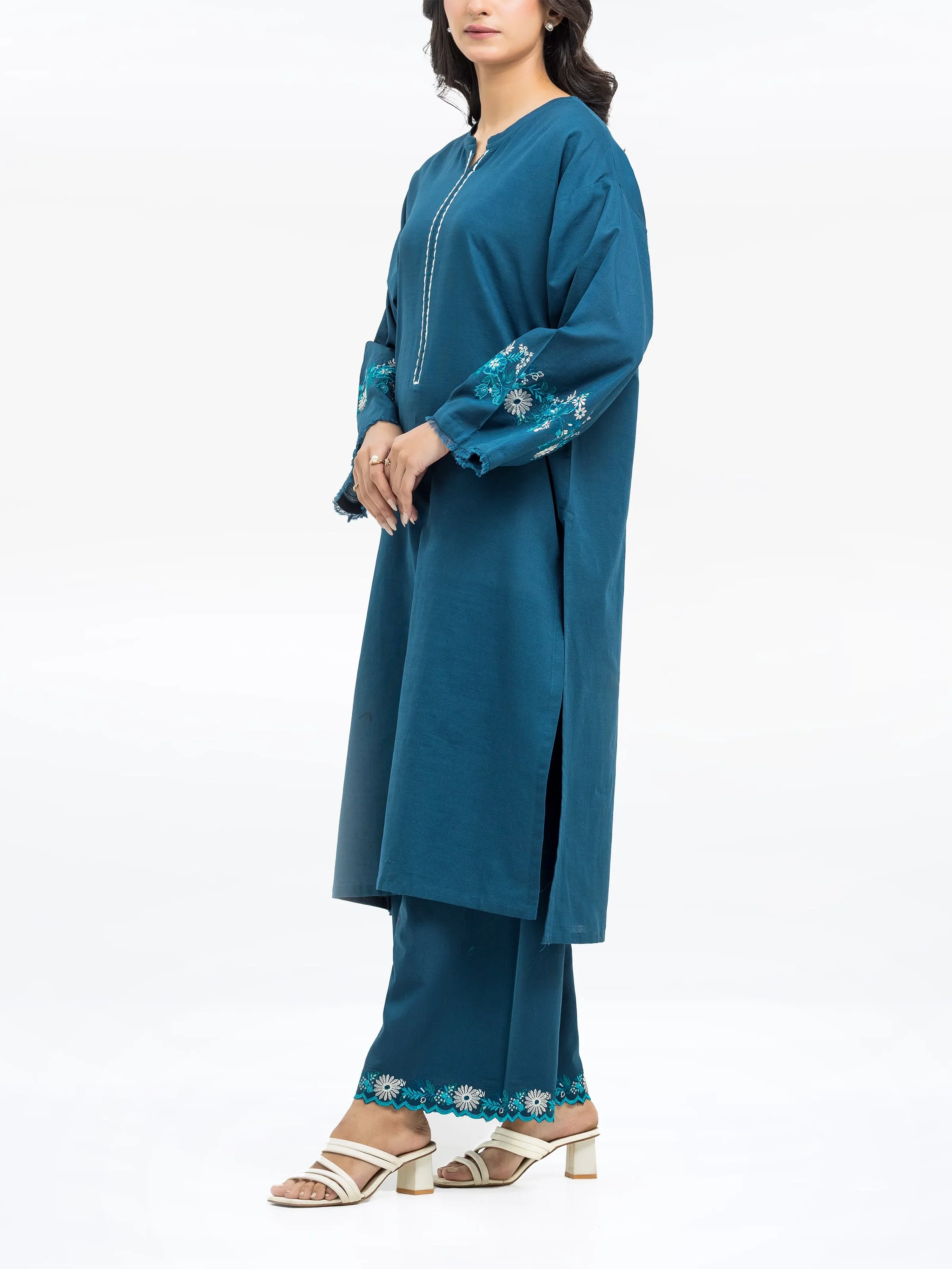 Pret Embroidered Khaddar Co-Ord Set - EWTKE24-81432ST - Image 5