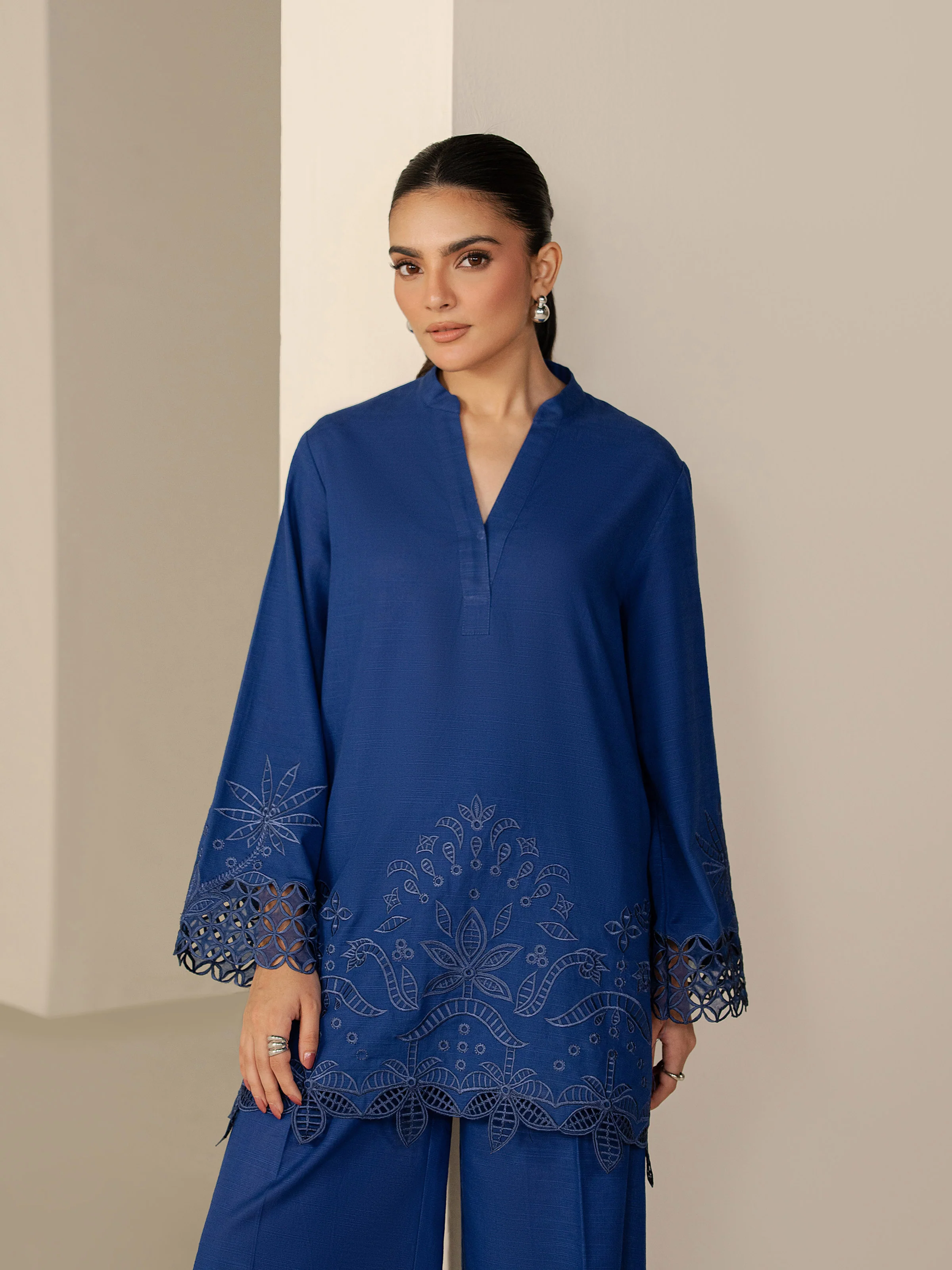 Pret Embroidered Khaddar Co-Ord Set - EWTKED5-84001ST - Image 2