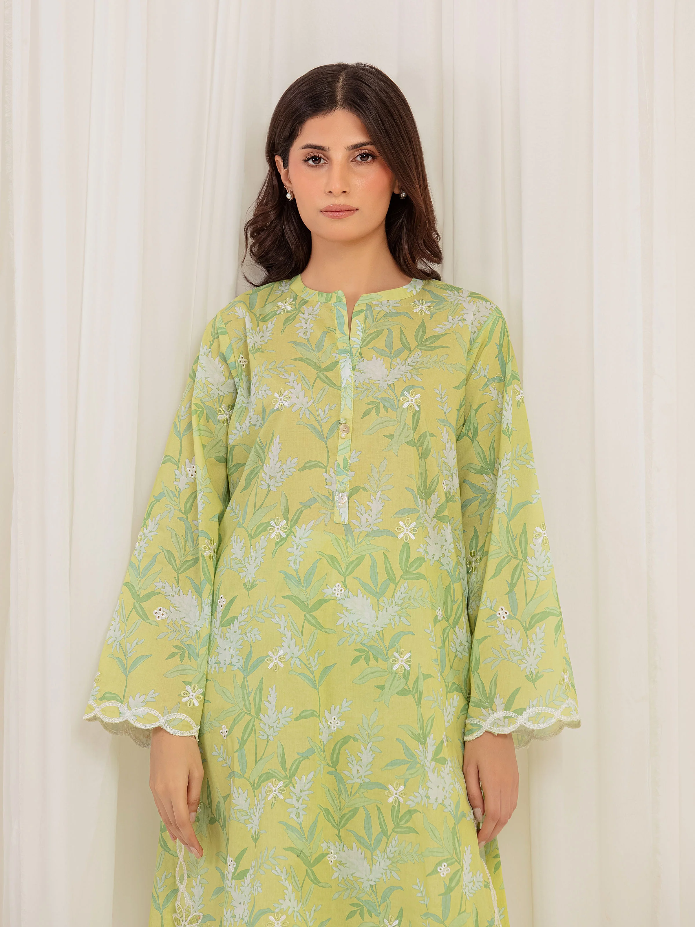 Pret Embroidered Lawn Co-Ord Set - EWTKE5-81861ST - Image 2