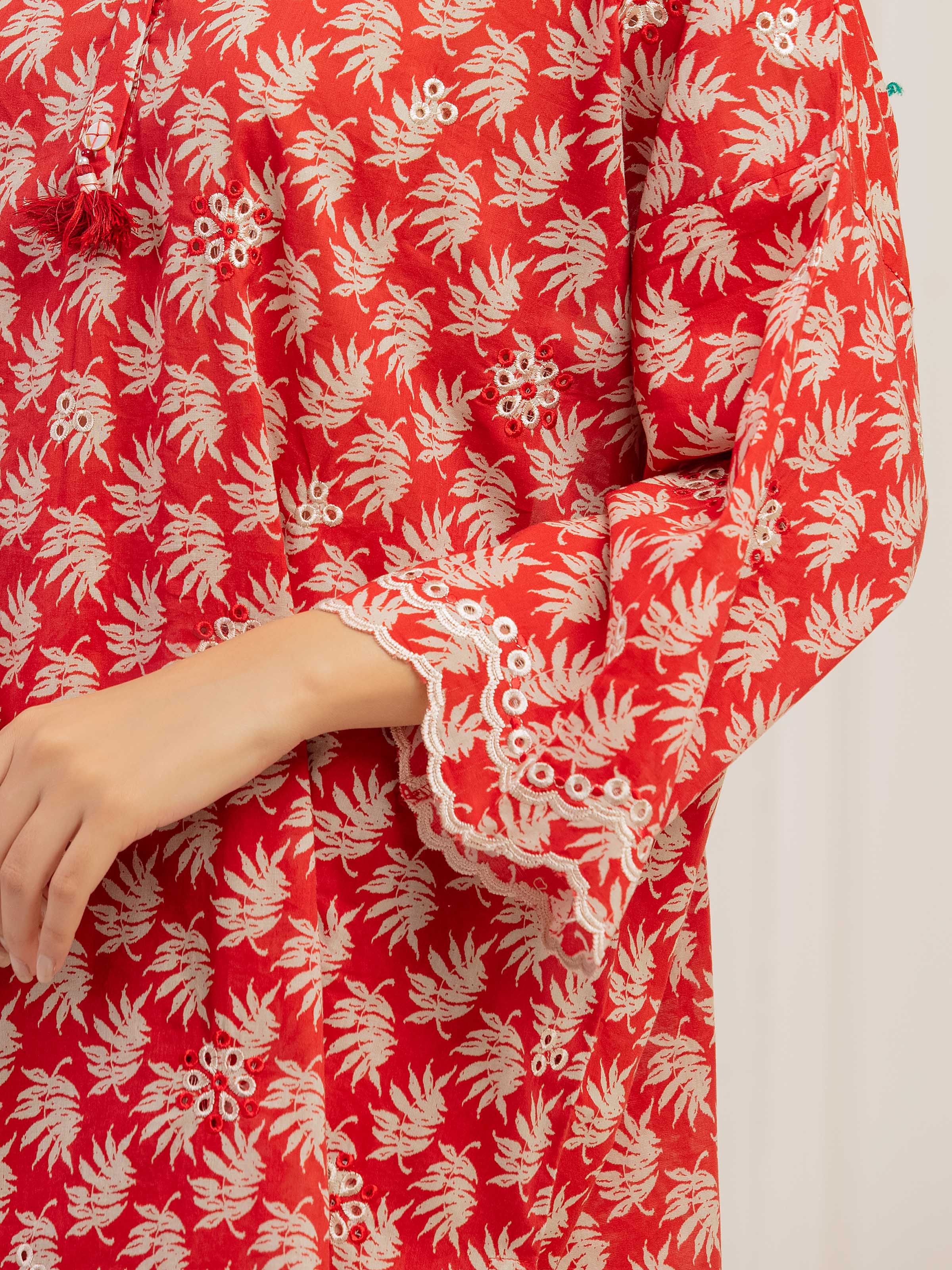 Pret Embroidered Lawn Co-ord Set - EWTKE5-81877ST - Image 4