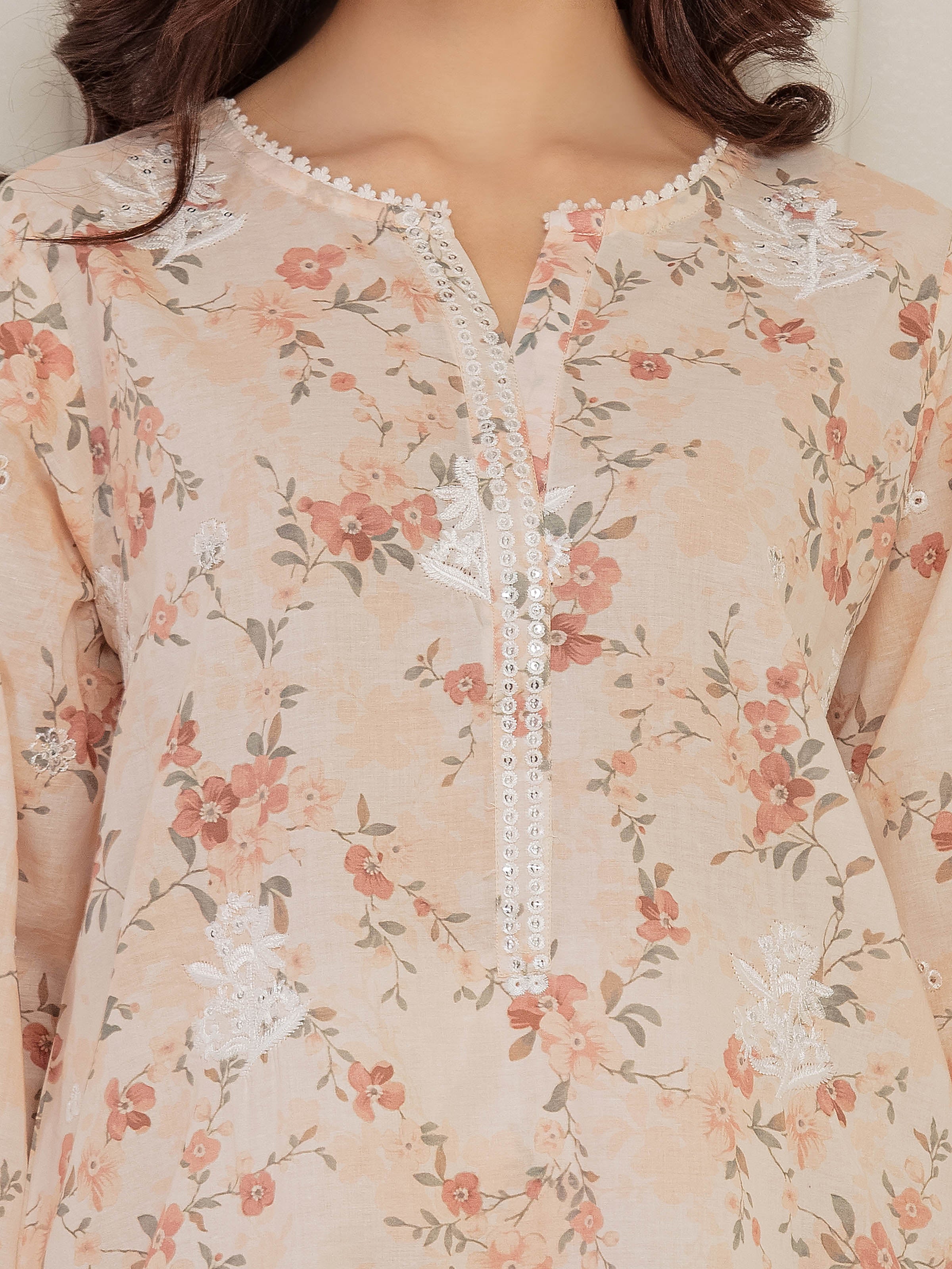 Pret Embroidered Lawn Co-ord Set - EWTKE5-81907ST - Image 3
