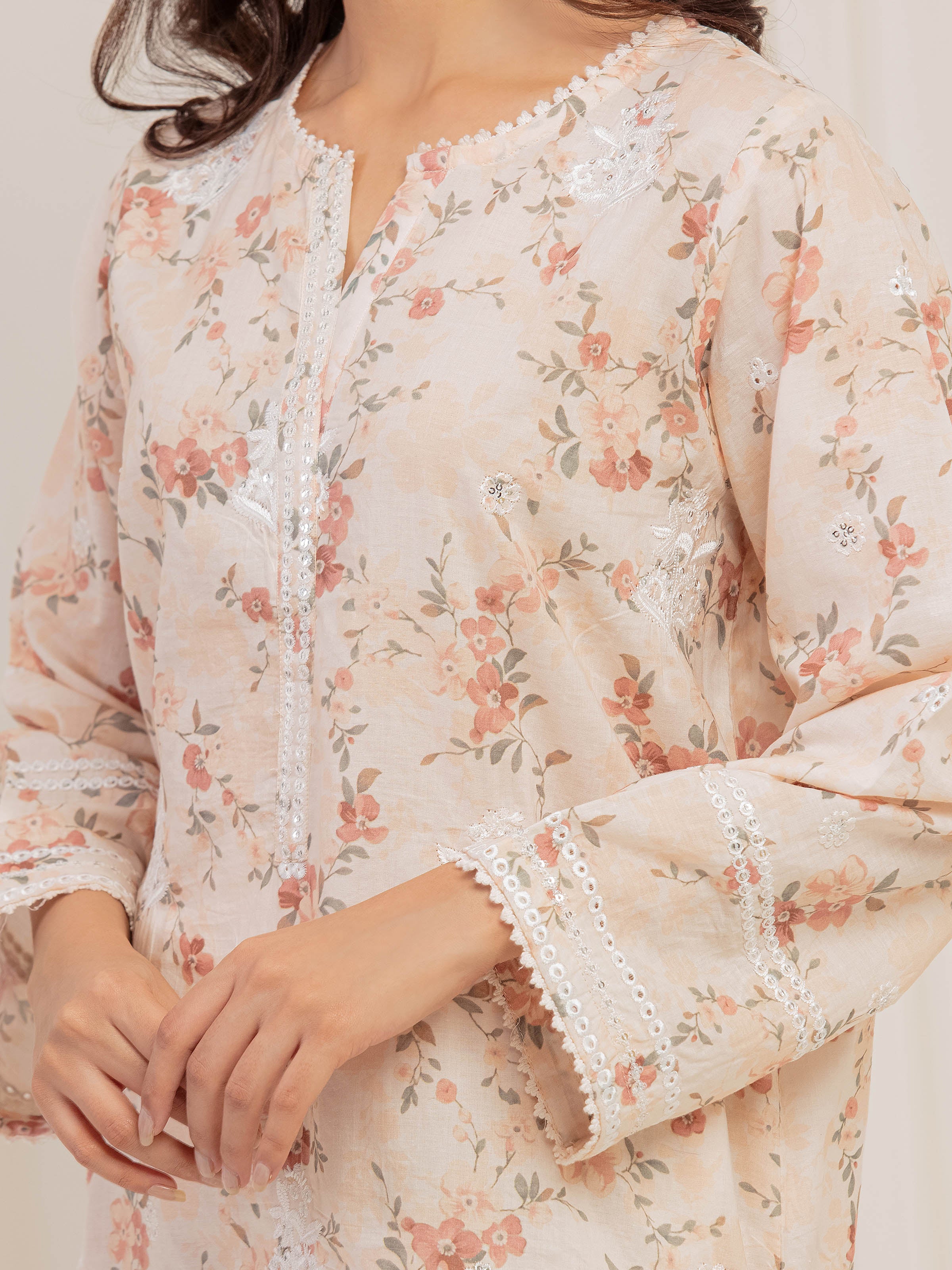 Pret Embroidered Lawn Co-ord Set - EWTKE5-81907ST - Image 4