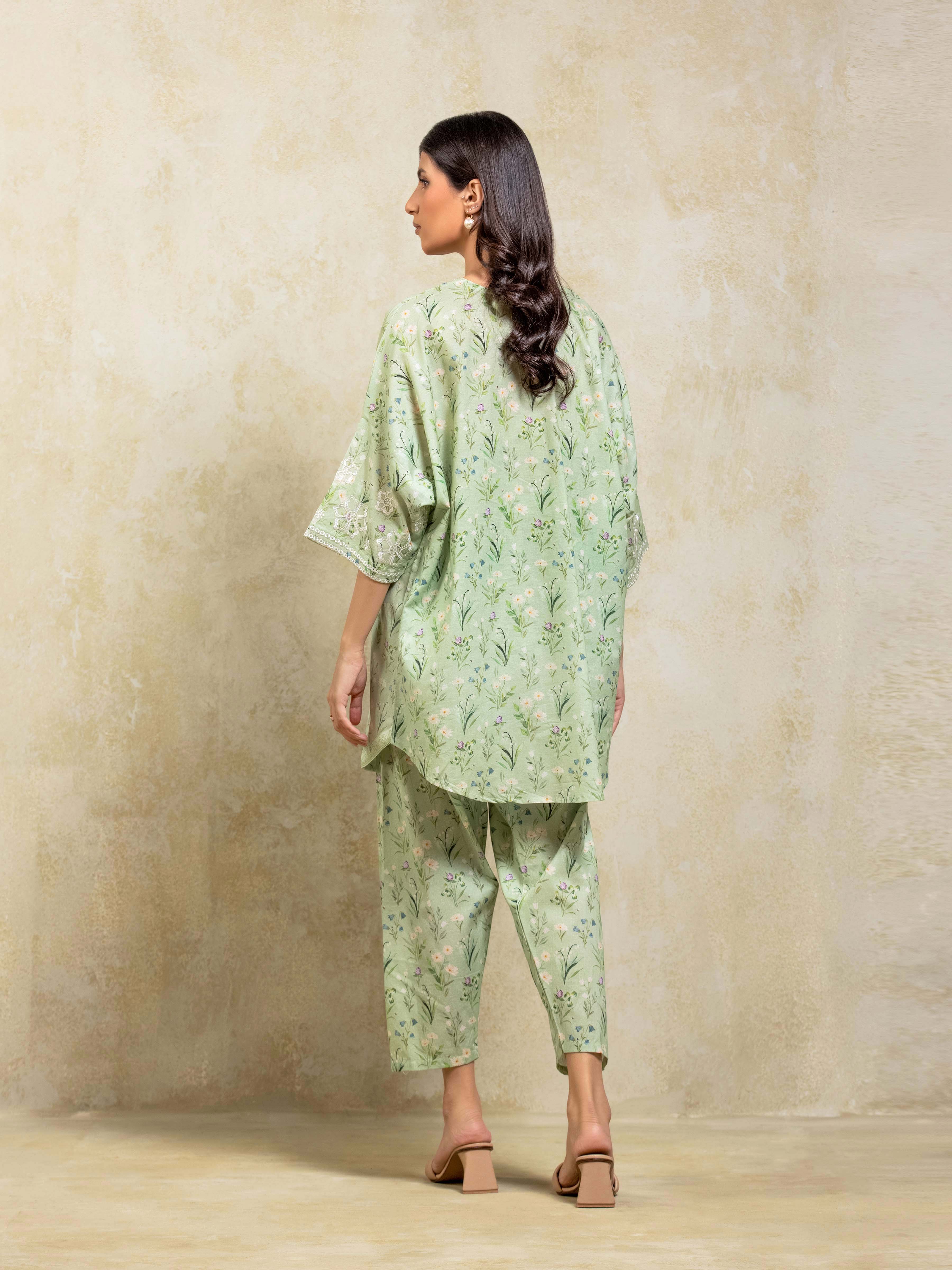Pret Embroidered Lawn Co-Ord Set - EWTKE5-82383ST - Image 5