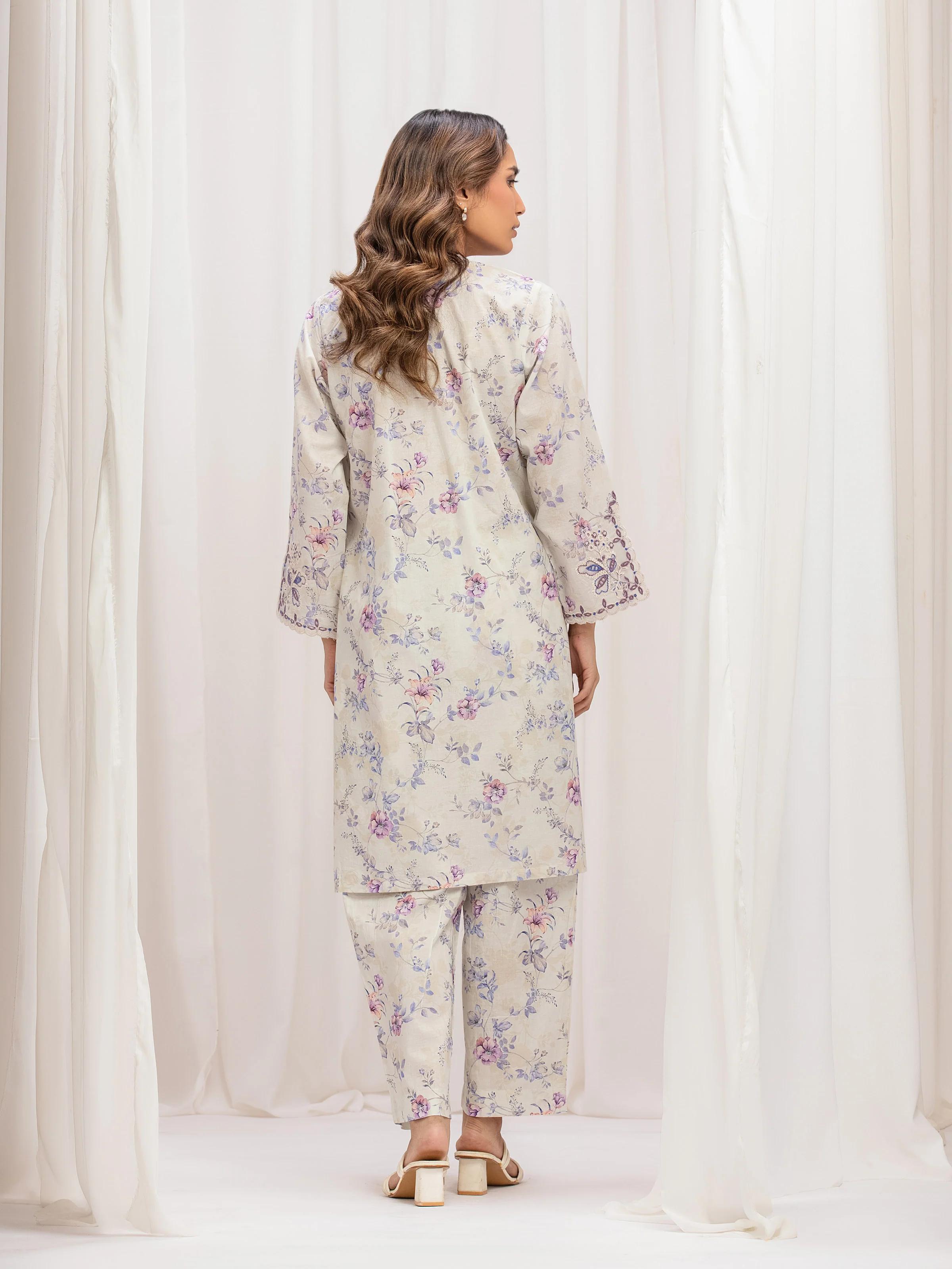 Pret Embroidered Lawn Co-ord Set - EWTKE5-82386ST - Image 6