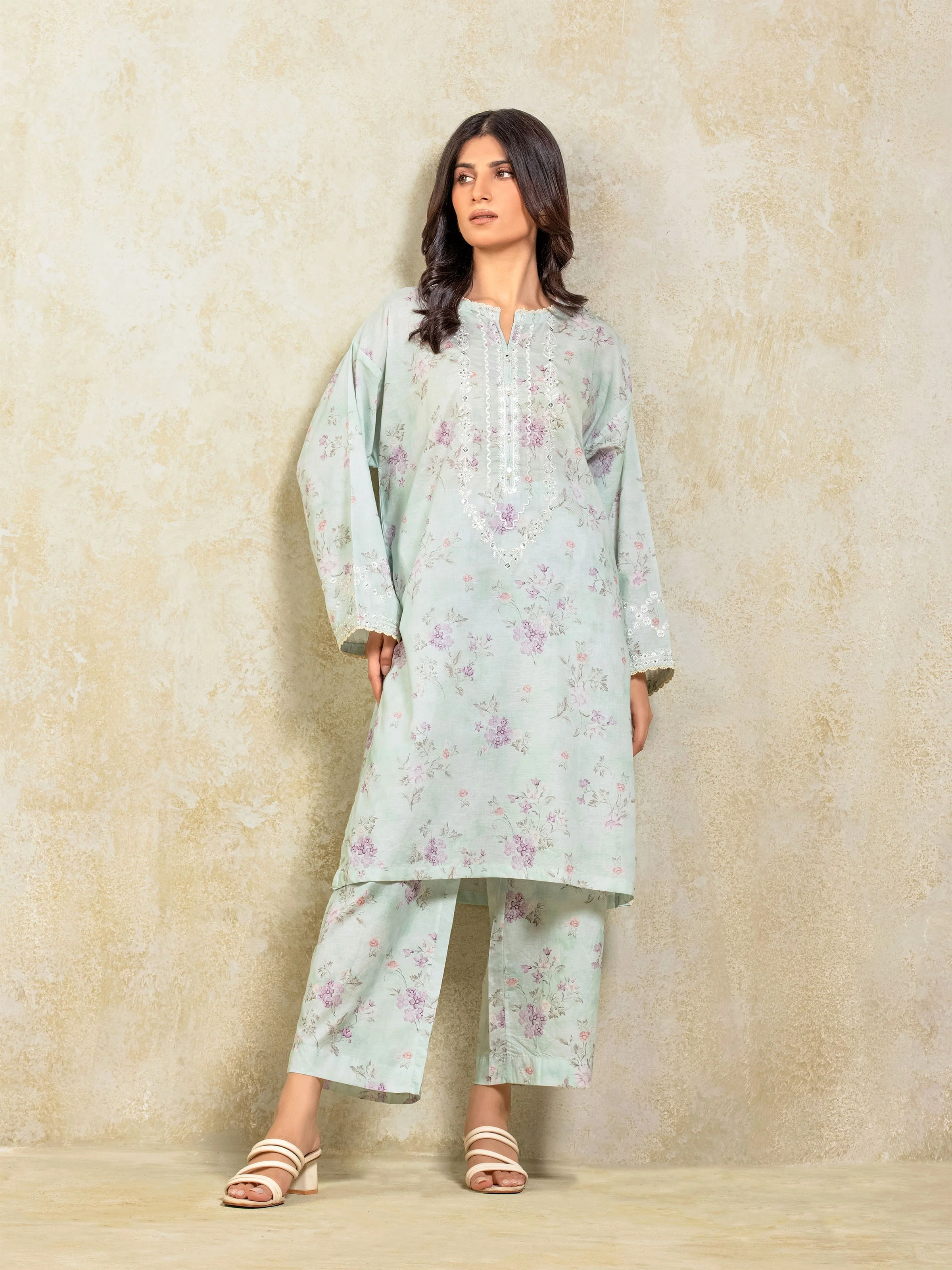 Pret Embroidered Lawn Co-ord Set - EWTKE5-82387ST