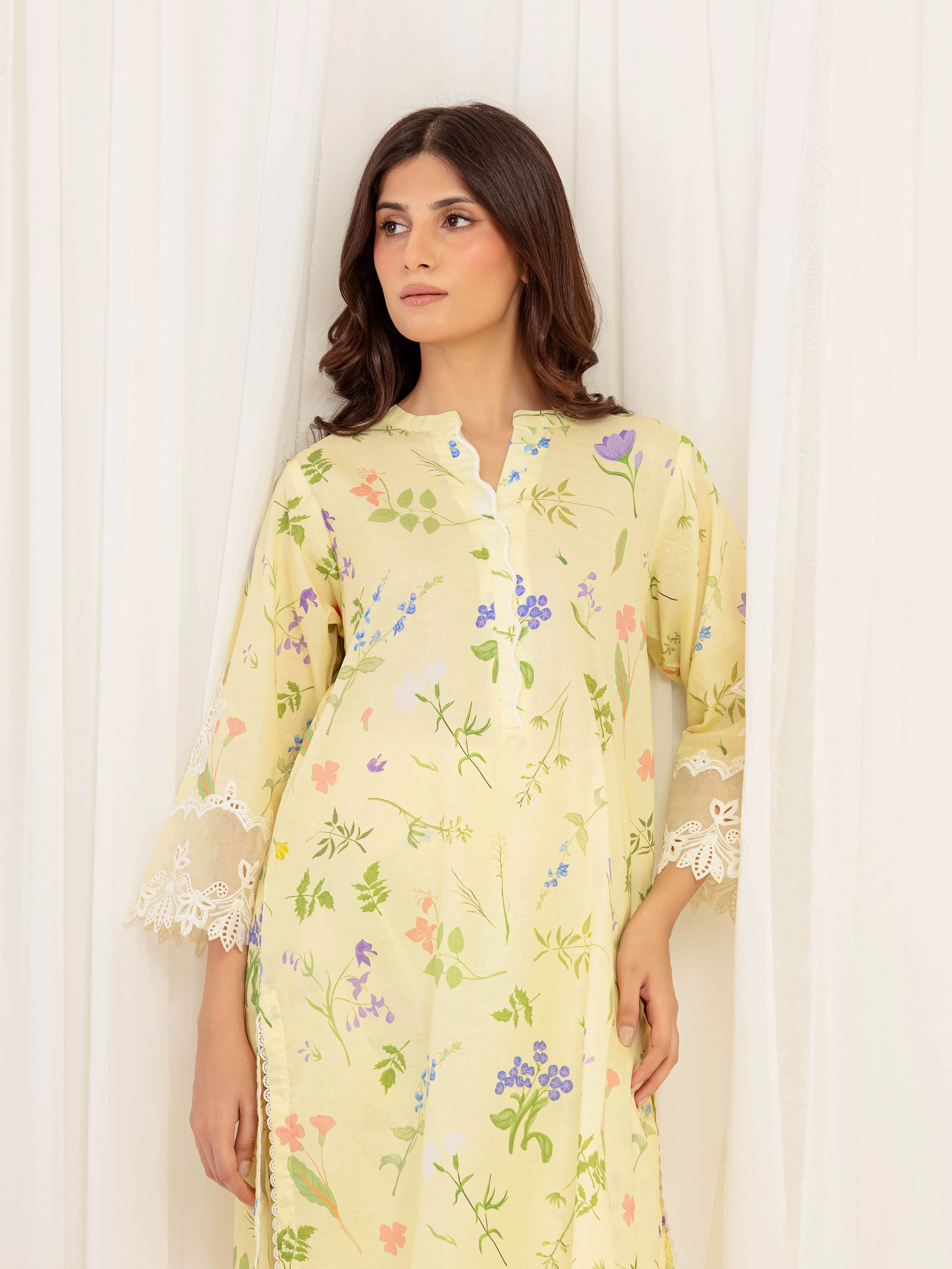 Pret Embroidered Lawn Co-ord Set - EWTKE5-82389ST - Image 2