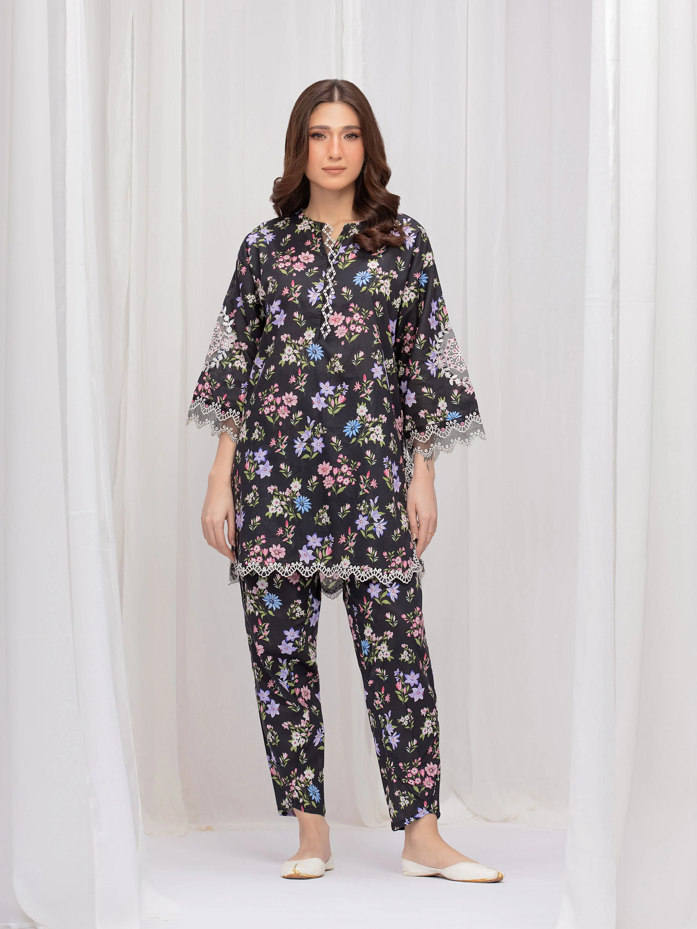 Pret Embroidered Lawn Co-ord Set - EWTKE5-82447ST