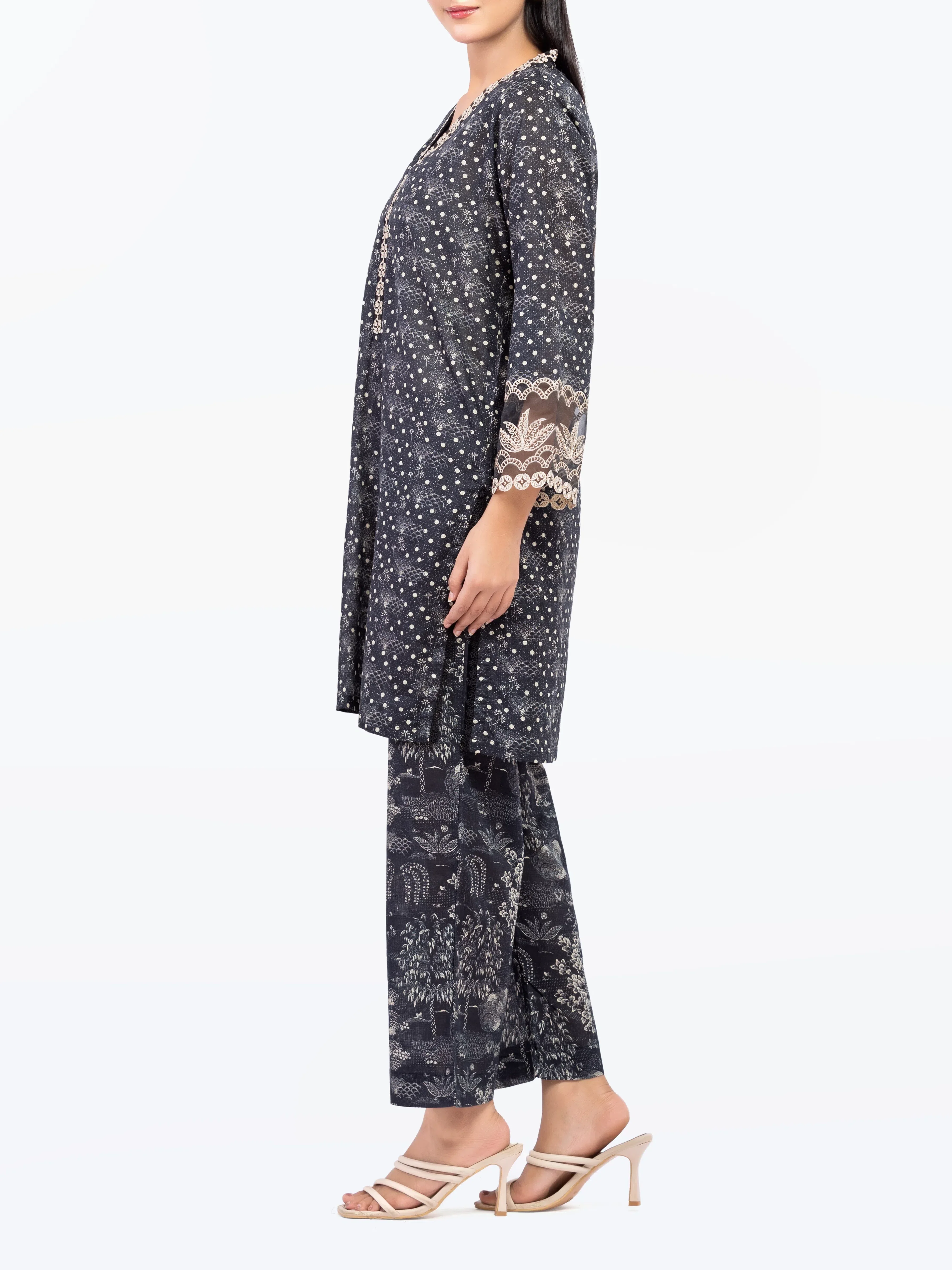 Pret Embroidered Lawn Slub Co-Ord Set - EWTKE5-81678ST - Image 5