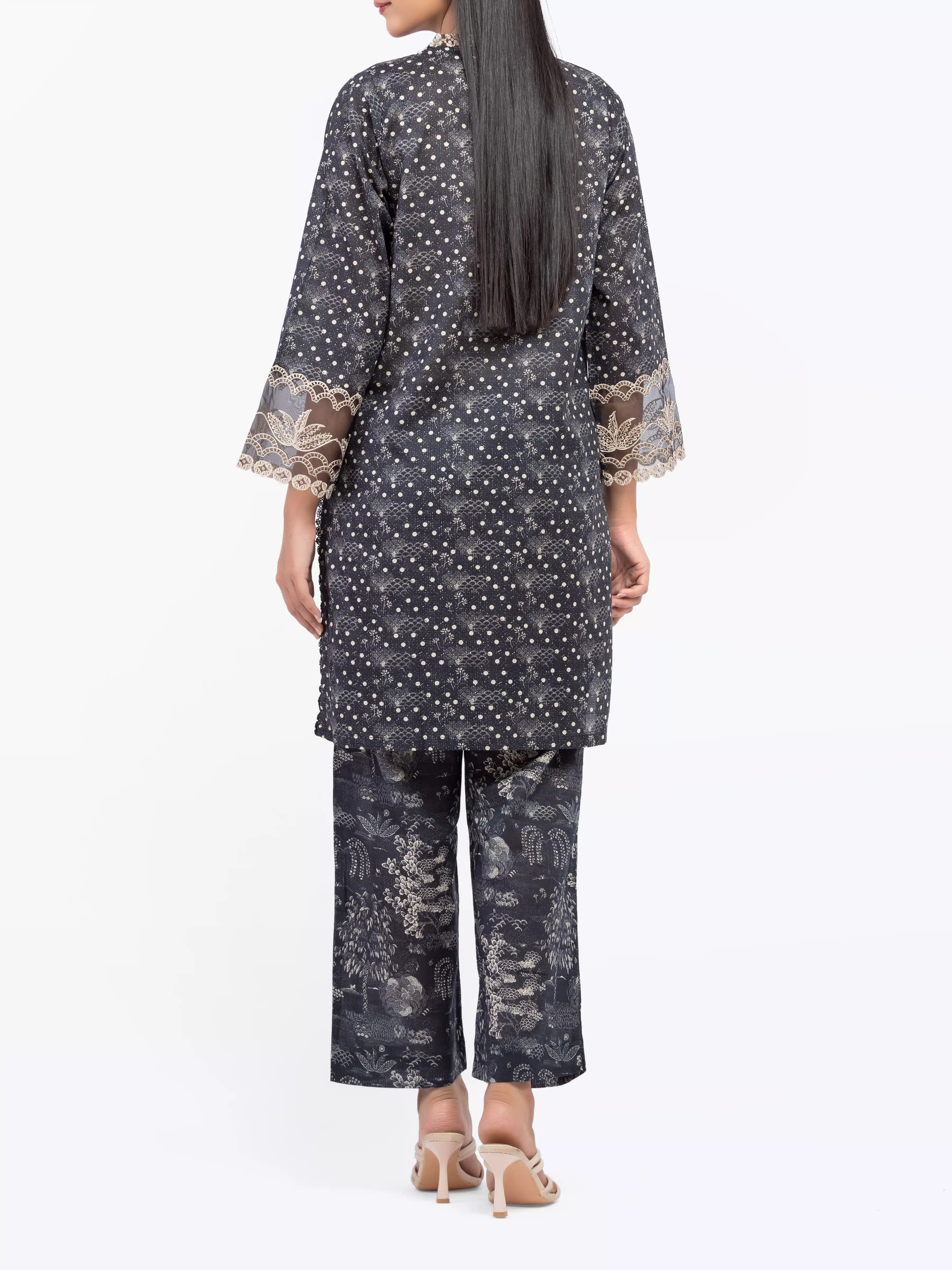 Pret Embroidered Lawn Slub Co-Ord Set - EWTKE5-81678ST - Image 6