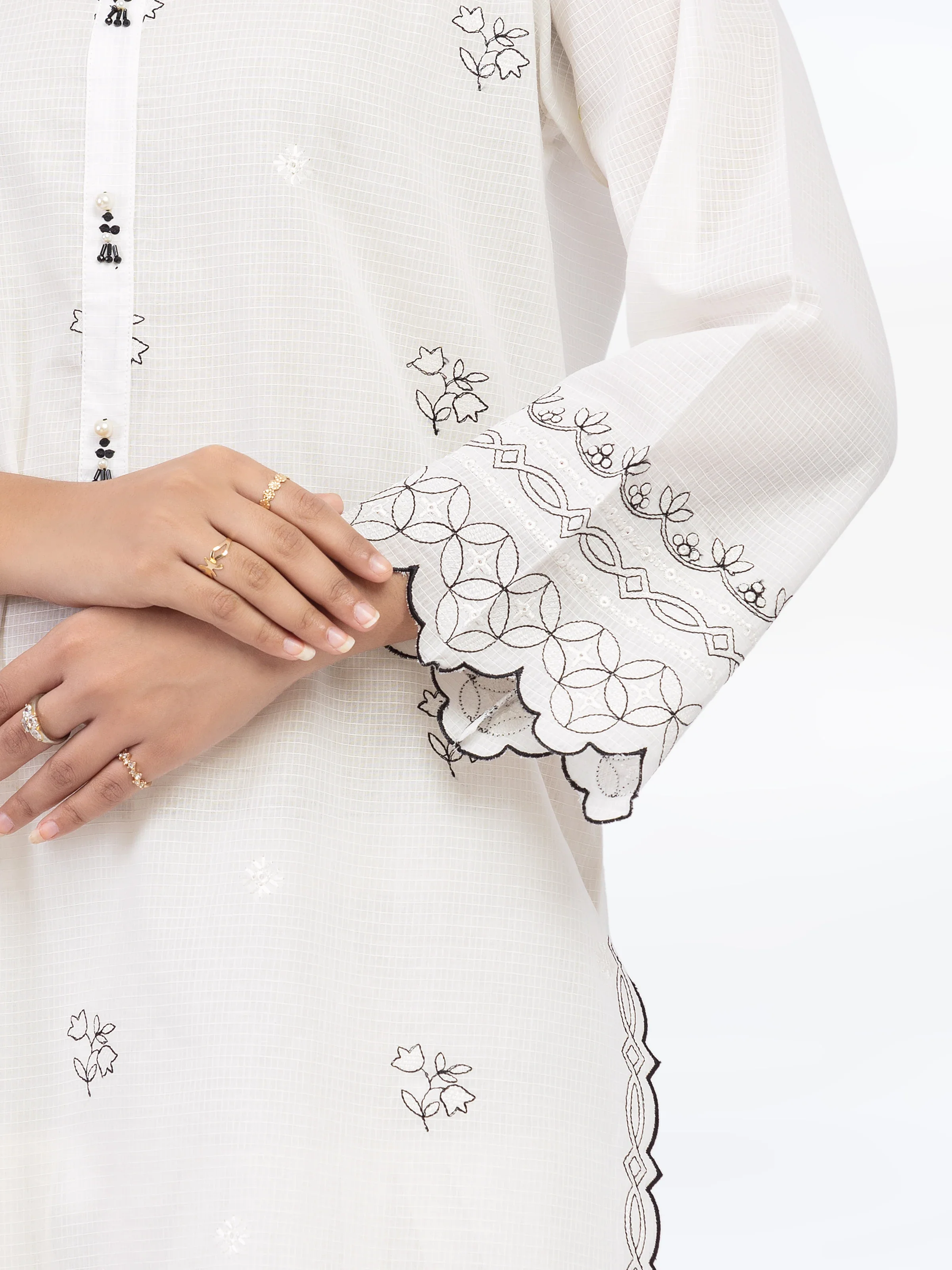 Pret Embroidered Lawn Slub Co-Ord Set - EWTKE5-82102ST - Image 4