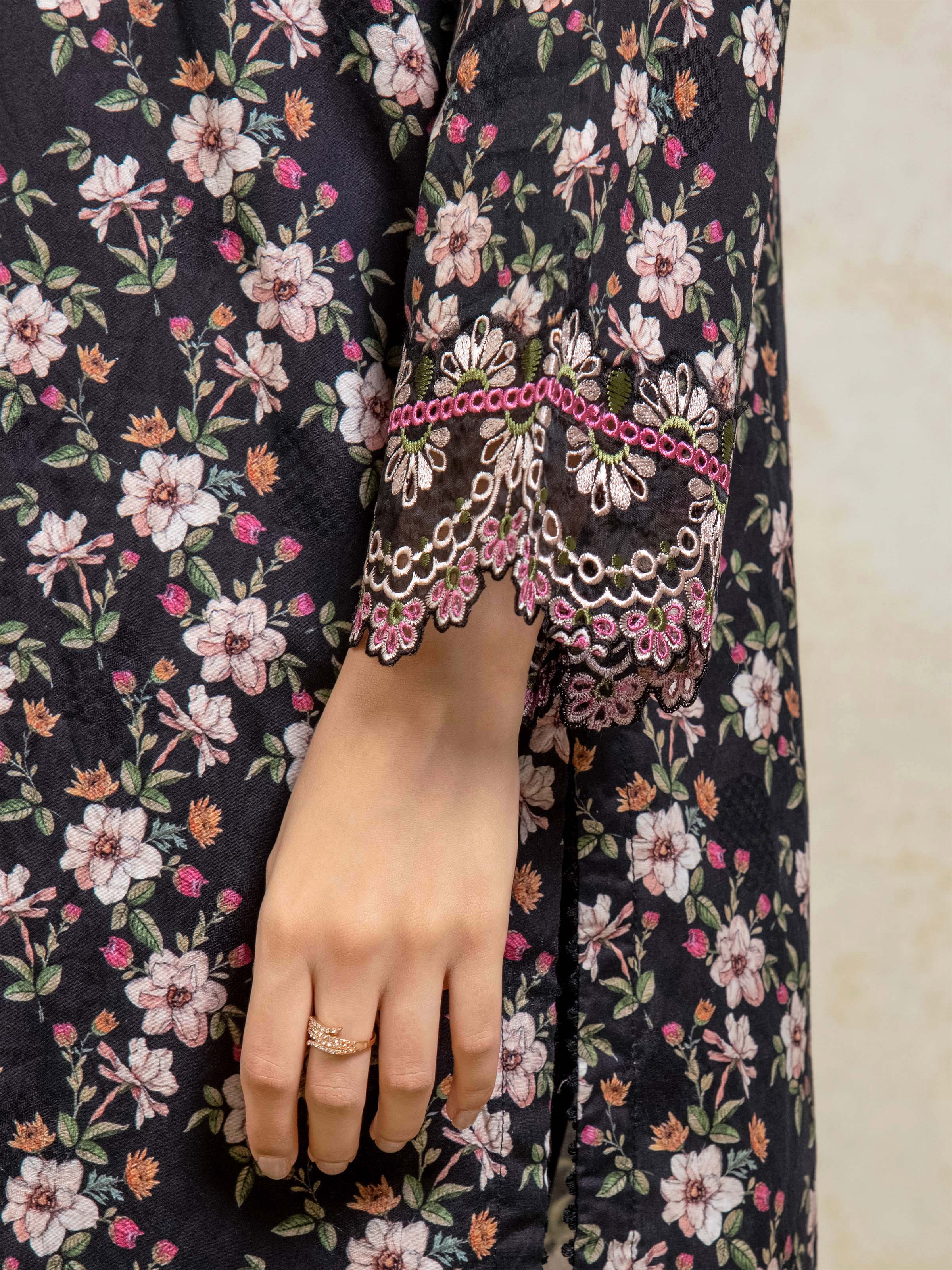 Pret Embroidered Self Jacquard Co-Ord Set - EWTKE5-81668ST - Image 3