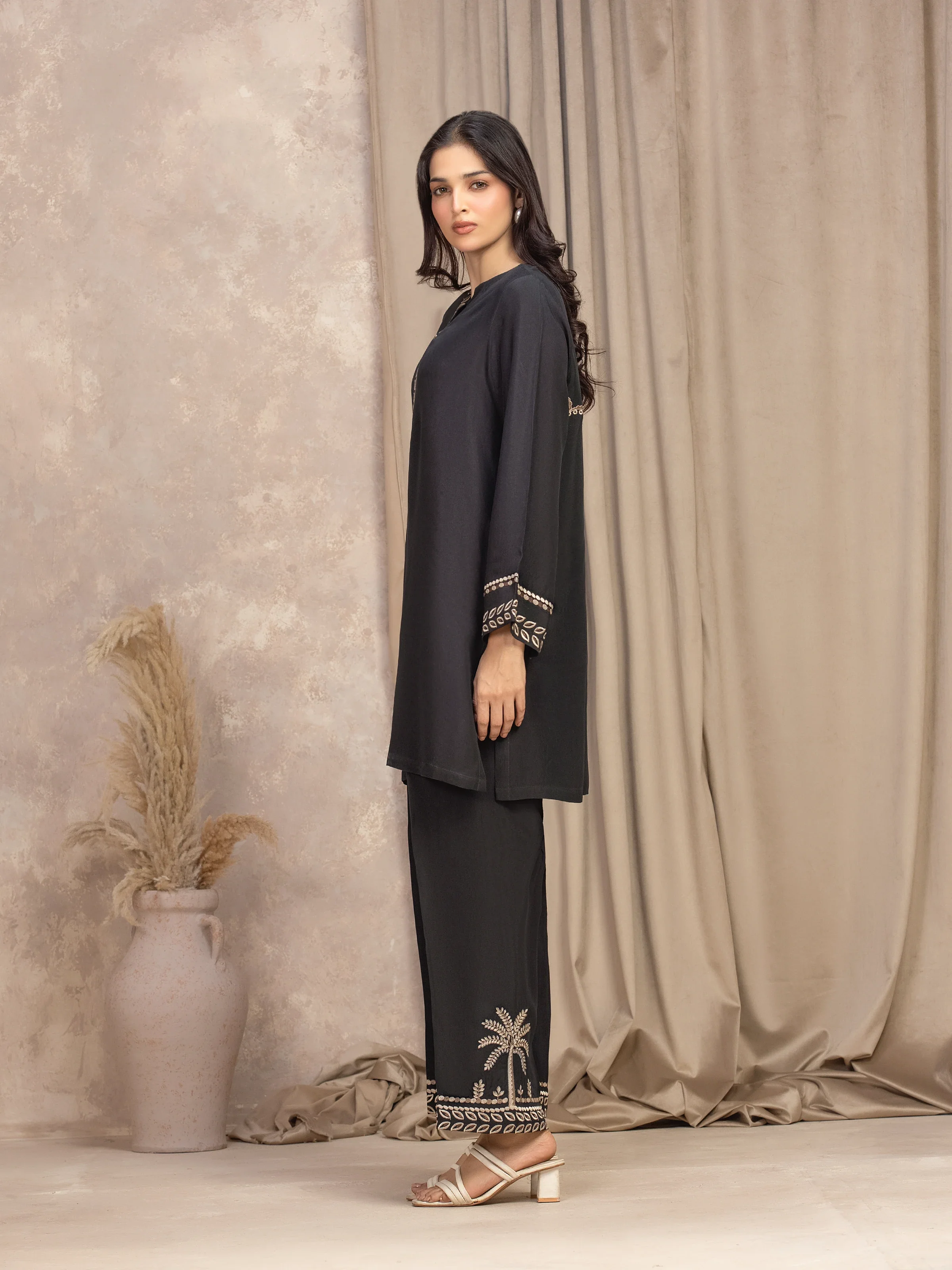 Pret Embroidered Viscose Co-Ord Set - EWTKED5-84067ST - Image 4