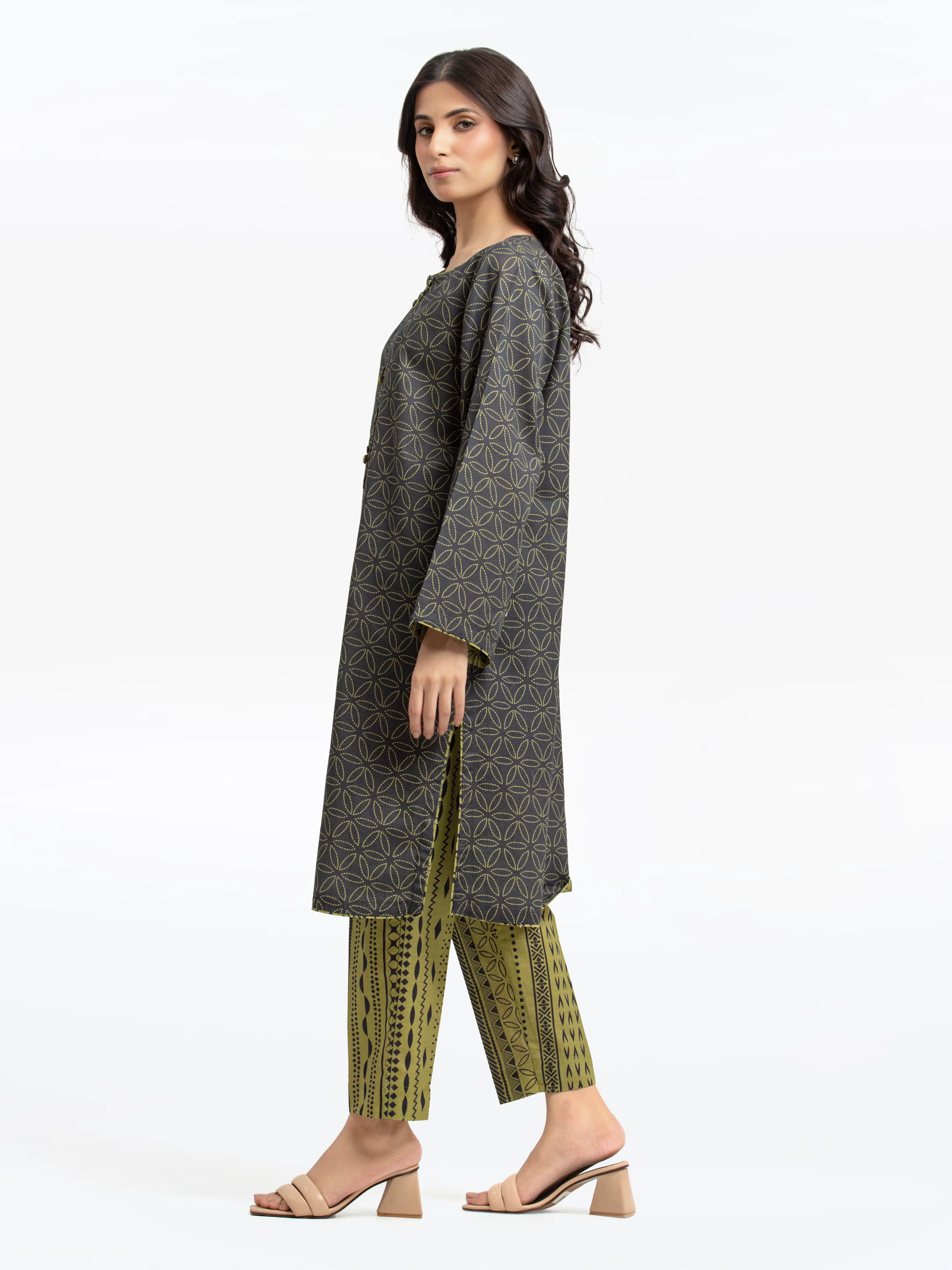 Pret Printed Khaddar Co-Ord Set - EWTKP24-81390ST - Image 3