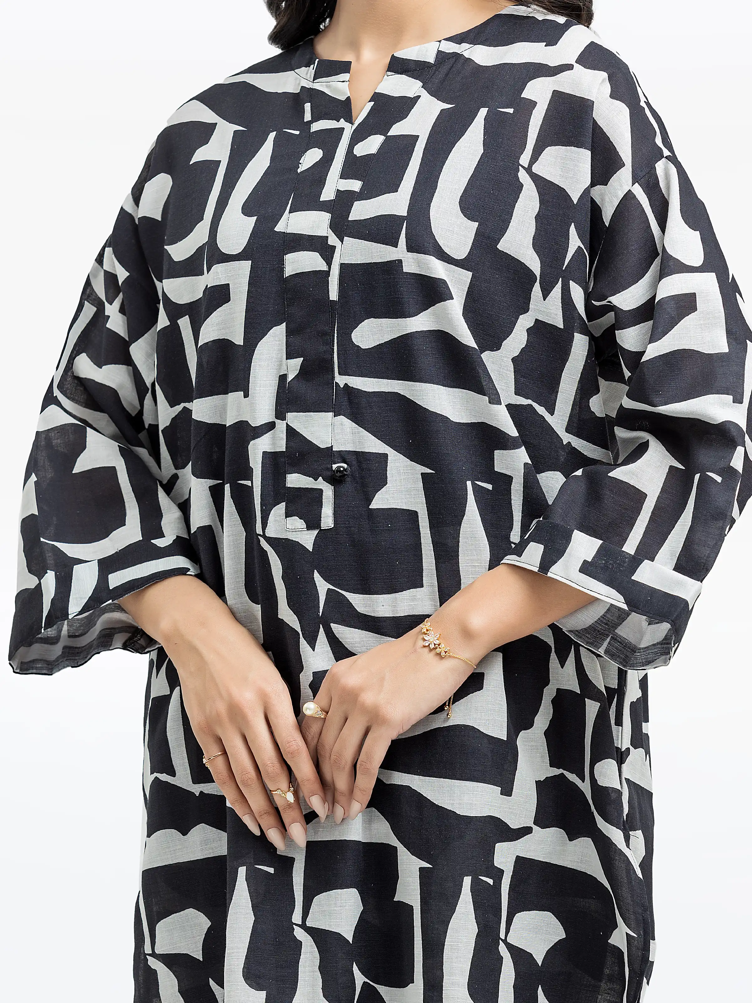 Pret Printed Khaddar Co-ord Set - EWTKP24-81503ST - Image 3