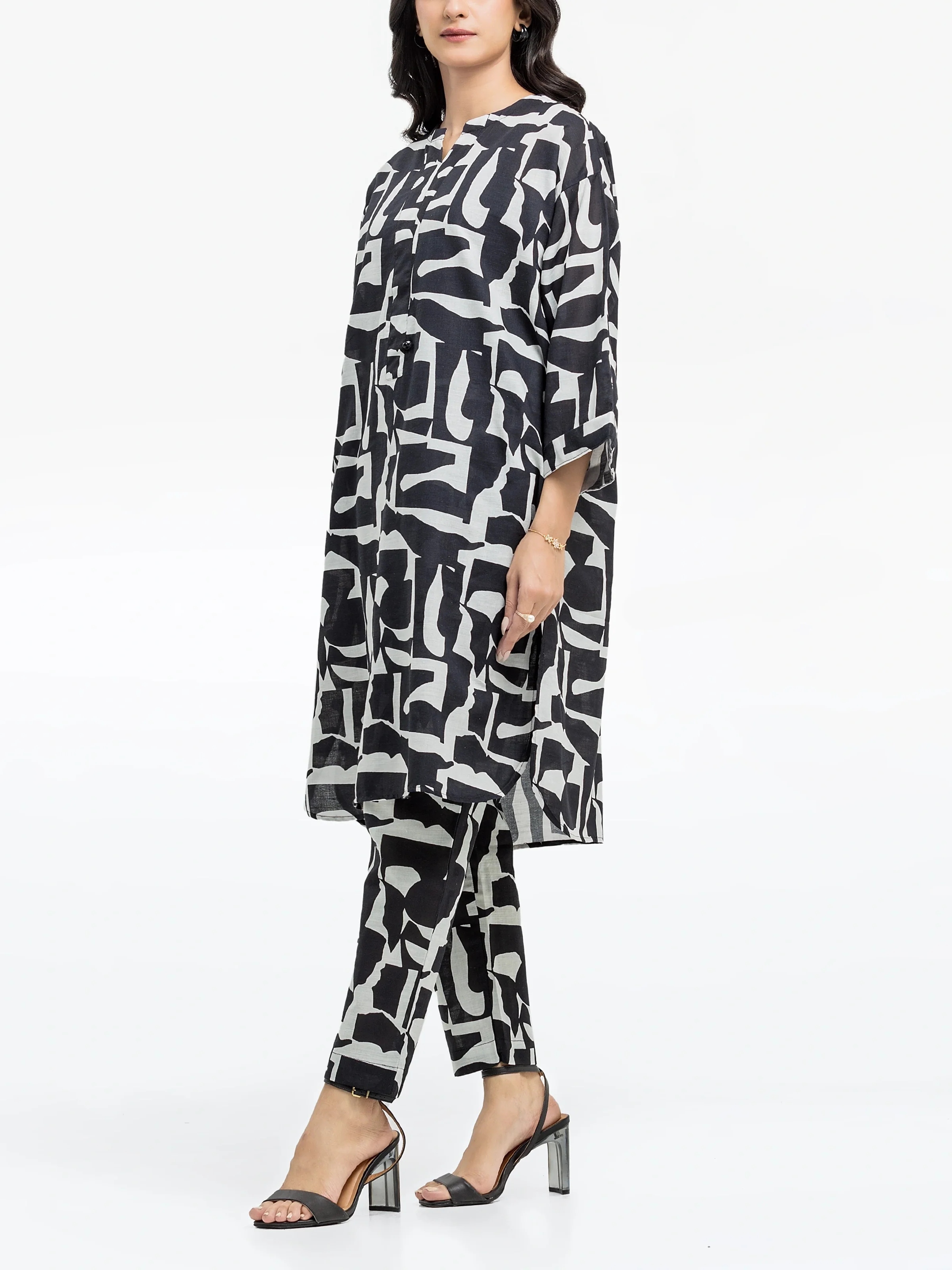 Pret Printed Khaddar Co-ord Set - EWTKP24-81503ST - Image 5