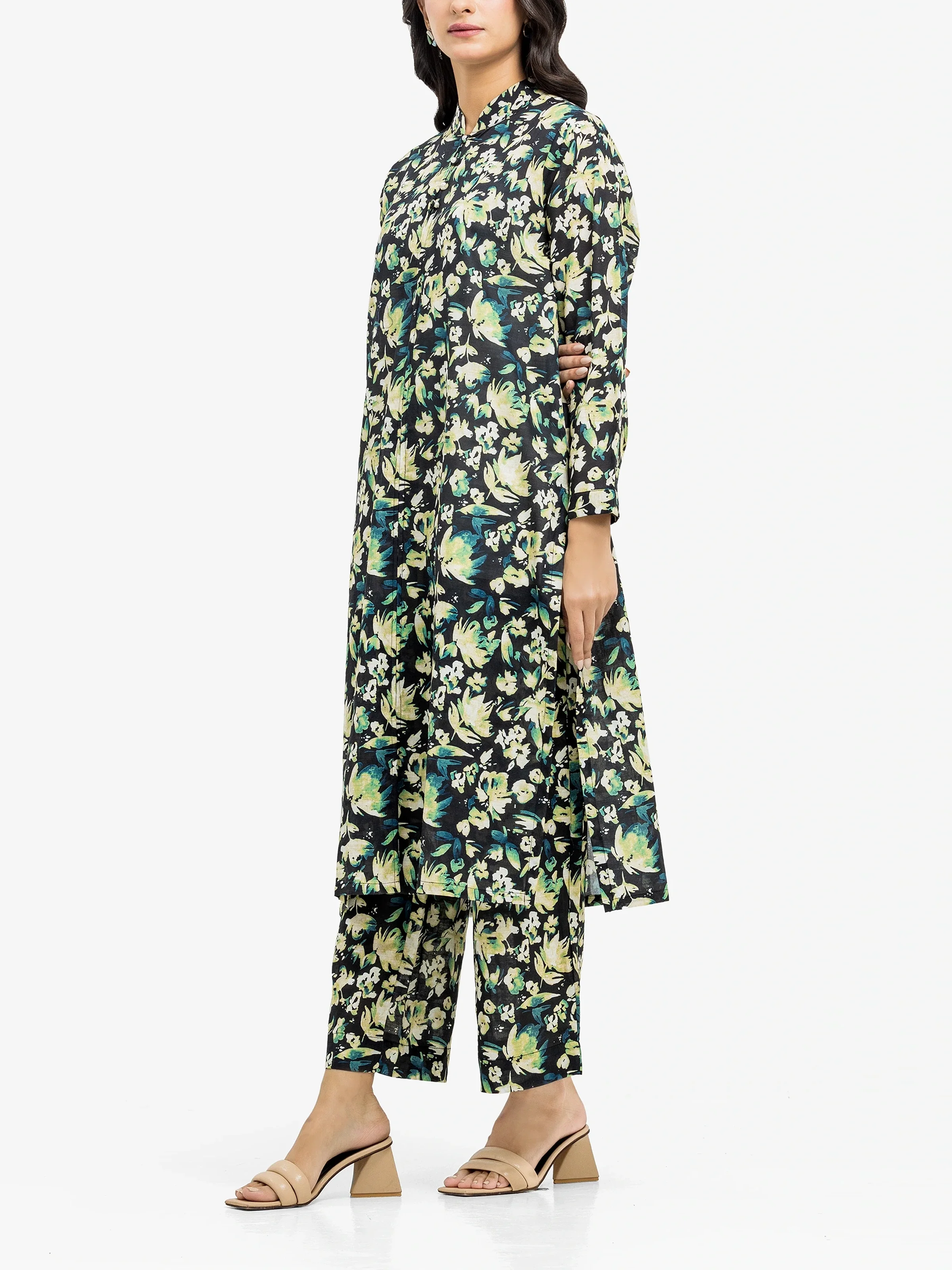 Pret Printed Khaddar Co-ord Set - EWTKP24-81505ST - Image 3