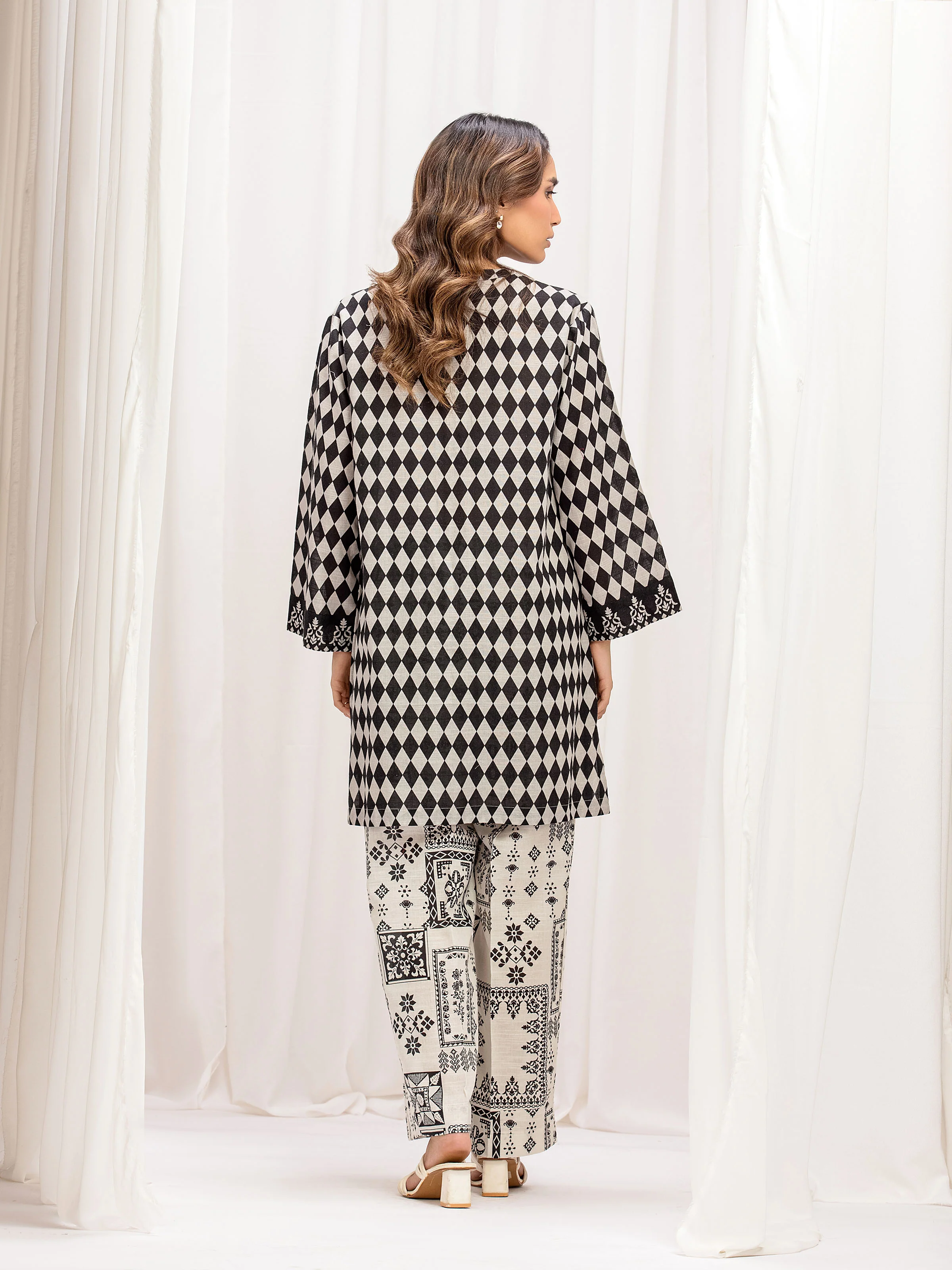 Pret Printed Khaddar Co-Ord Set - EWTKP5-84026ST - Image 6