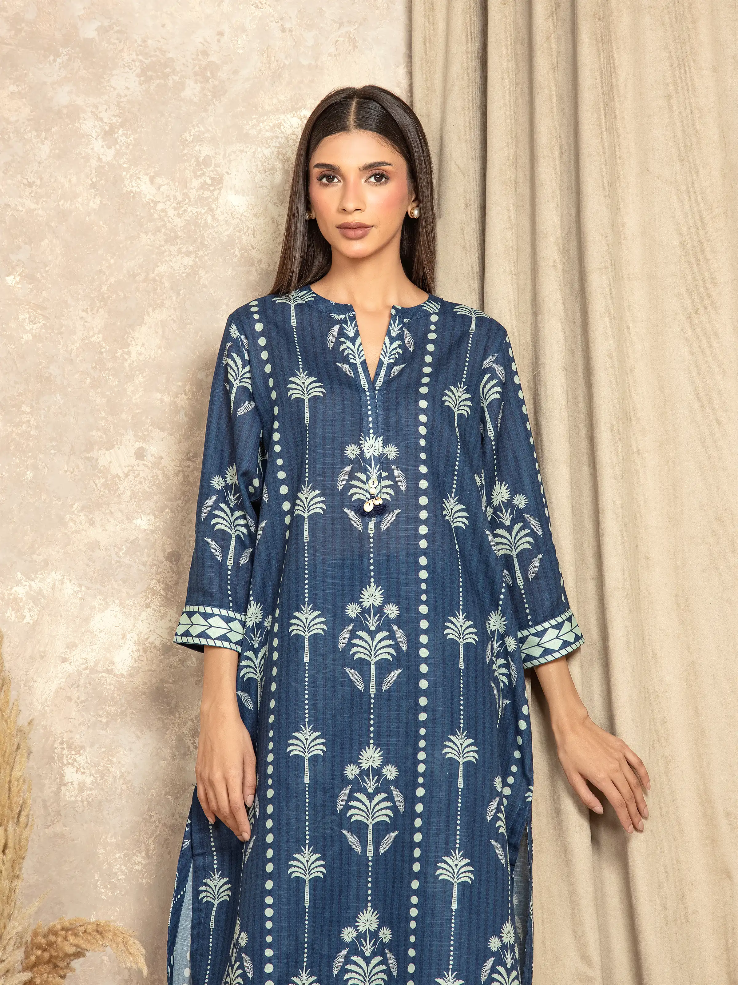 Pret Printed Khaddar Co-ord Set - EWTKP5-84027ST - Image 2