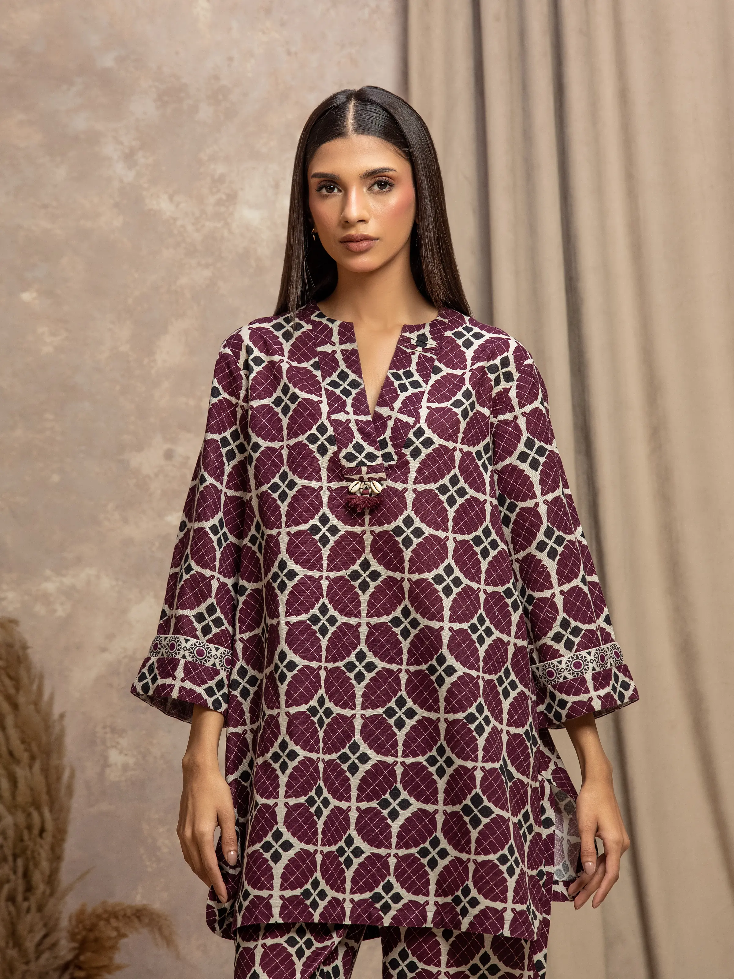Pret Printed Khaddar Co-ord Set - EWTKP5-84028ST - Image 2