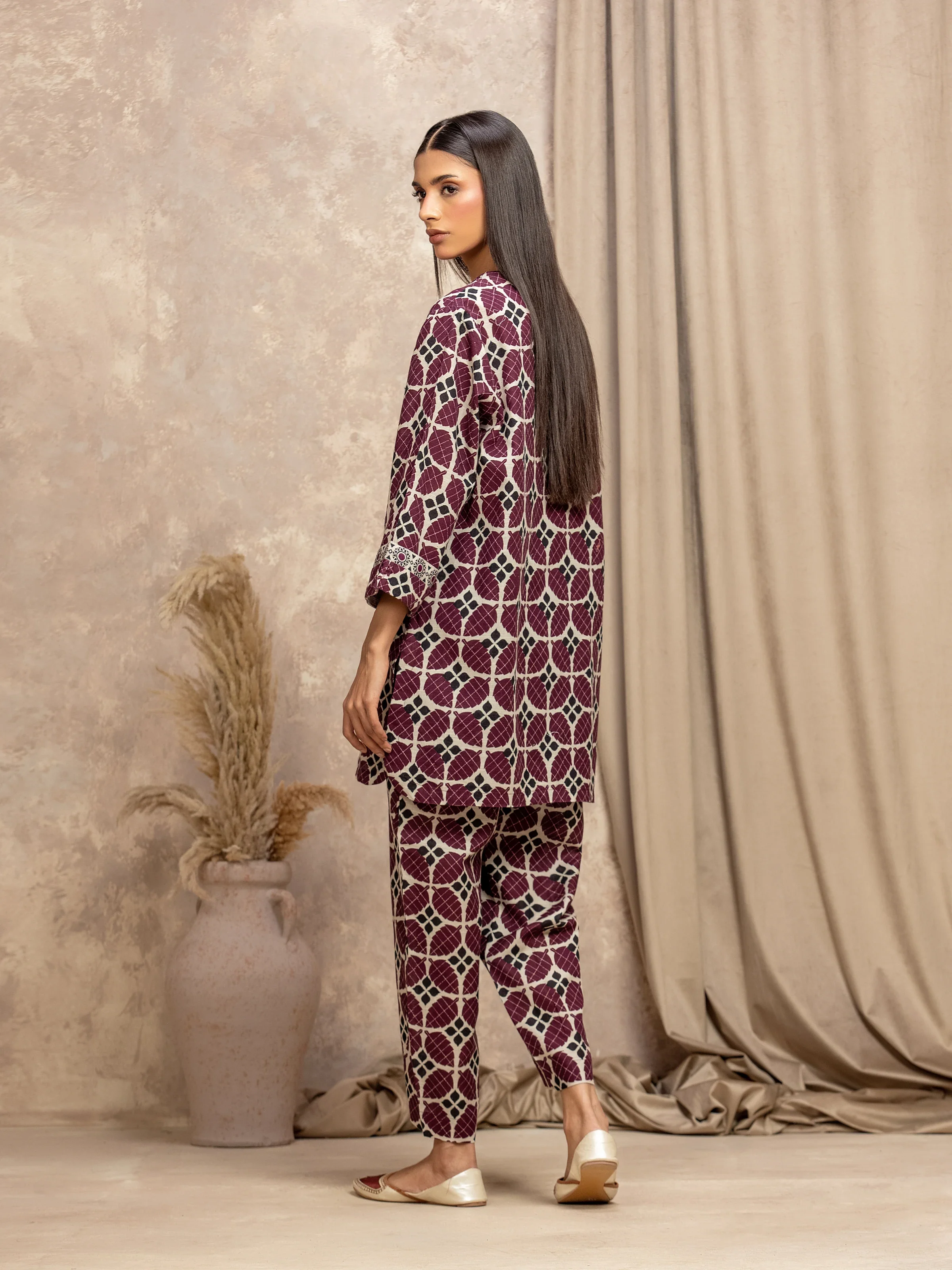 Pret Printed Khaddar Co-ord Set - EWTKP5-84028ST - Image 6