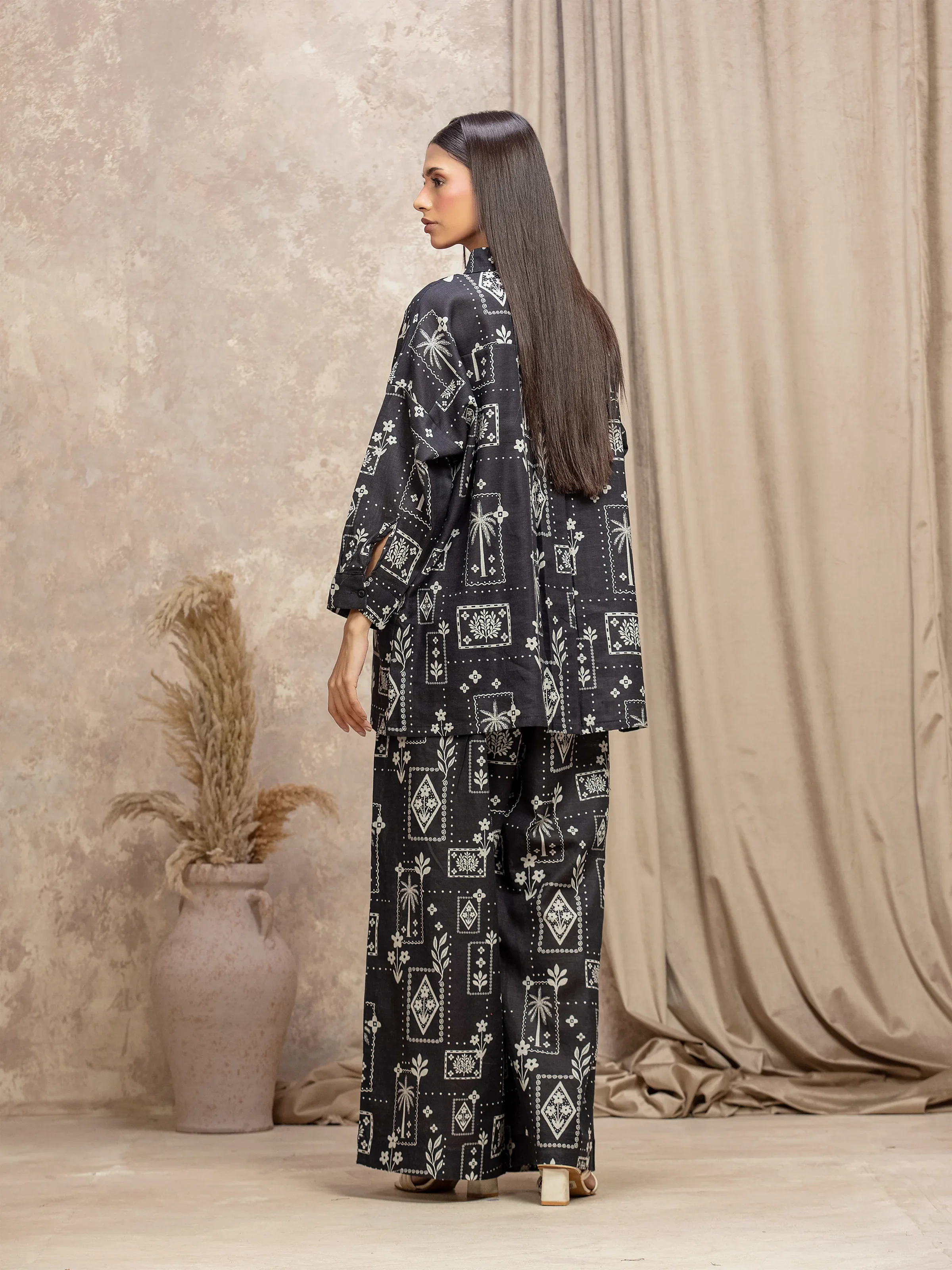 Pret Printed Khaddar Co-ord Set - EWTKP5-84029ST - Image 5