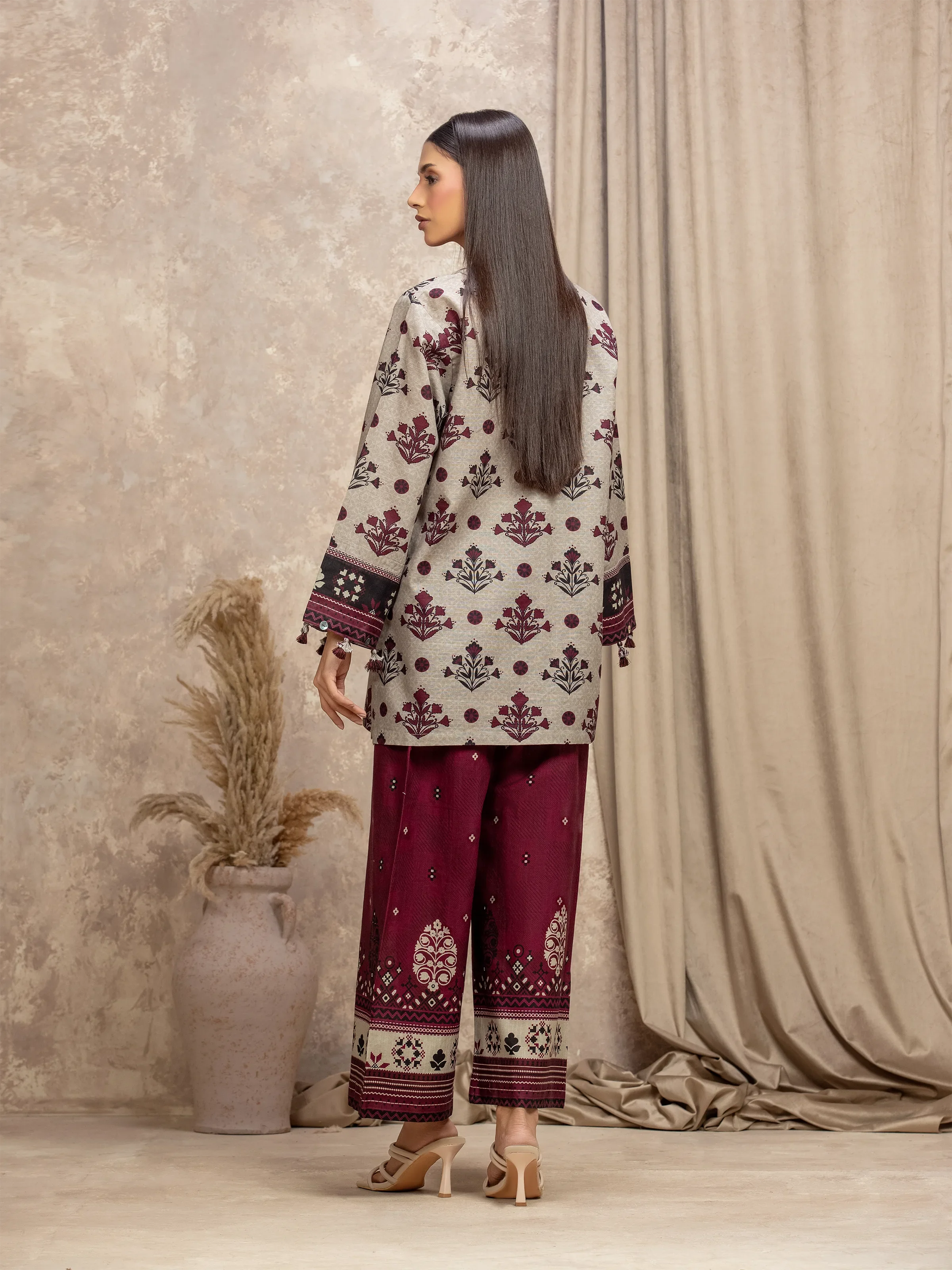 Pret Printed Khaddar Co-Ord Set - EWTKP5-84034ST - Image 5