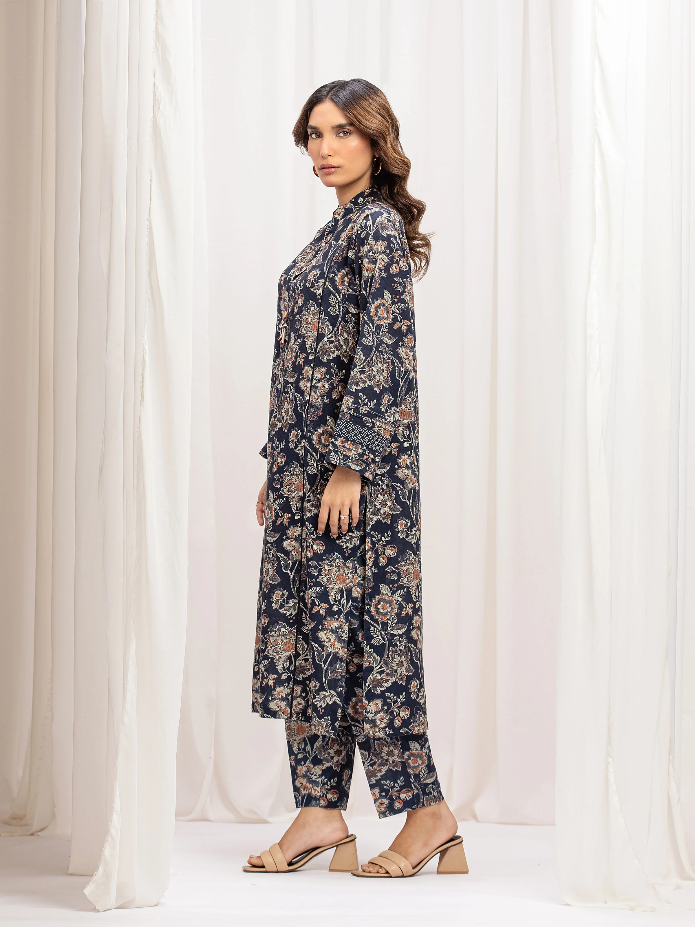 Pret Printed Khaddar Co-ord Set - EWTKP5-84037ST - Image 5