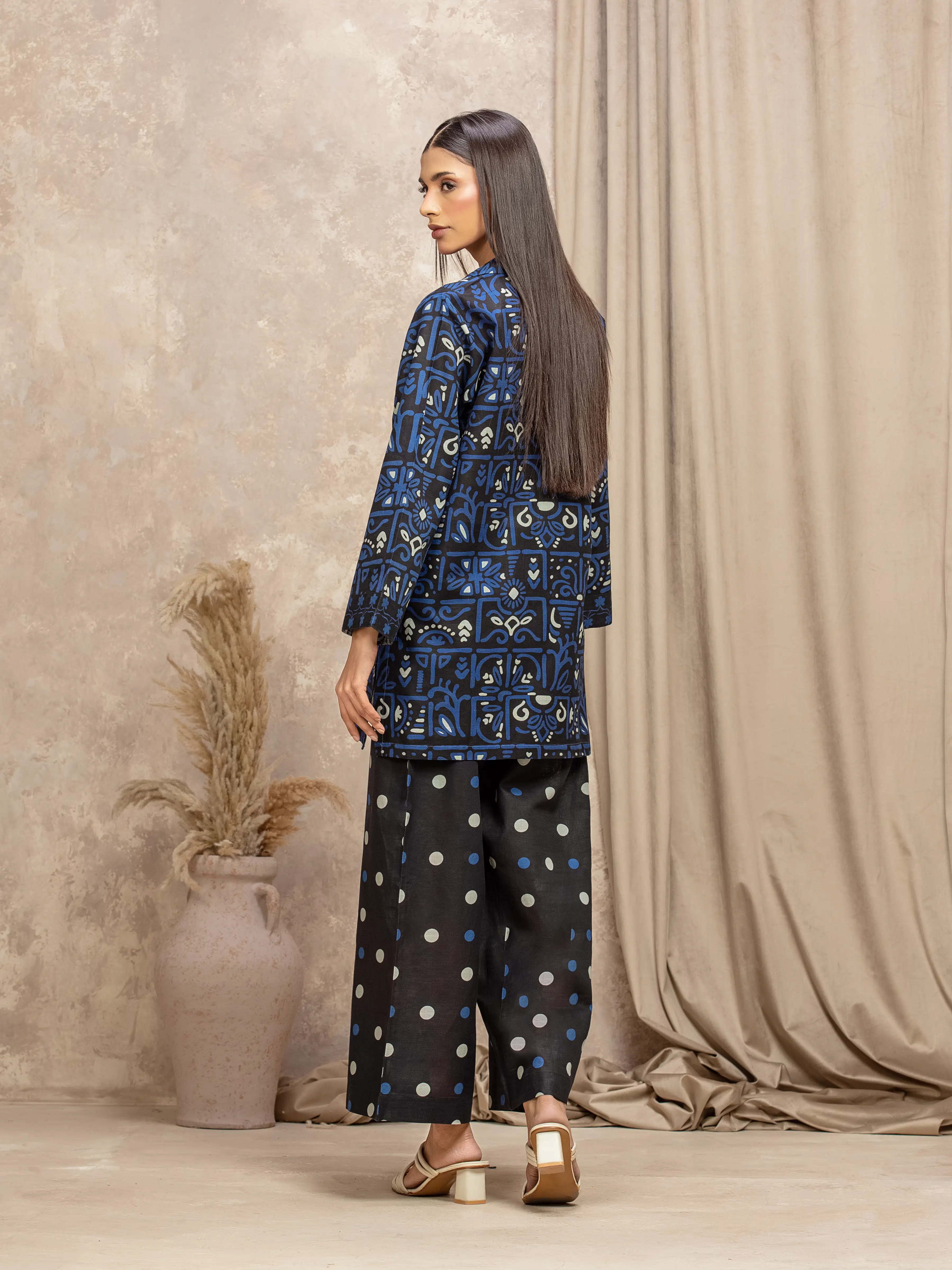 Pret Printed Khaddar Co-Ord Set - EWTKP5-84038ST - Image 5