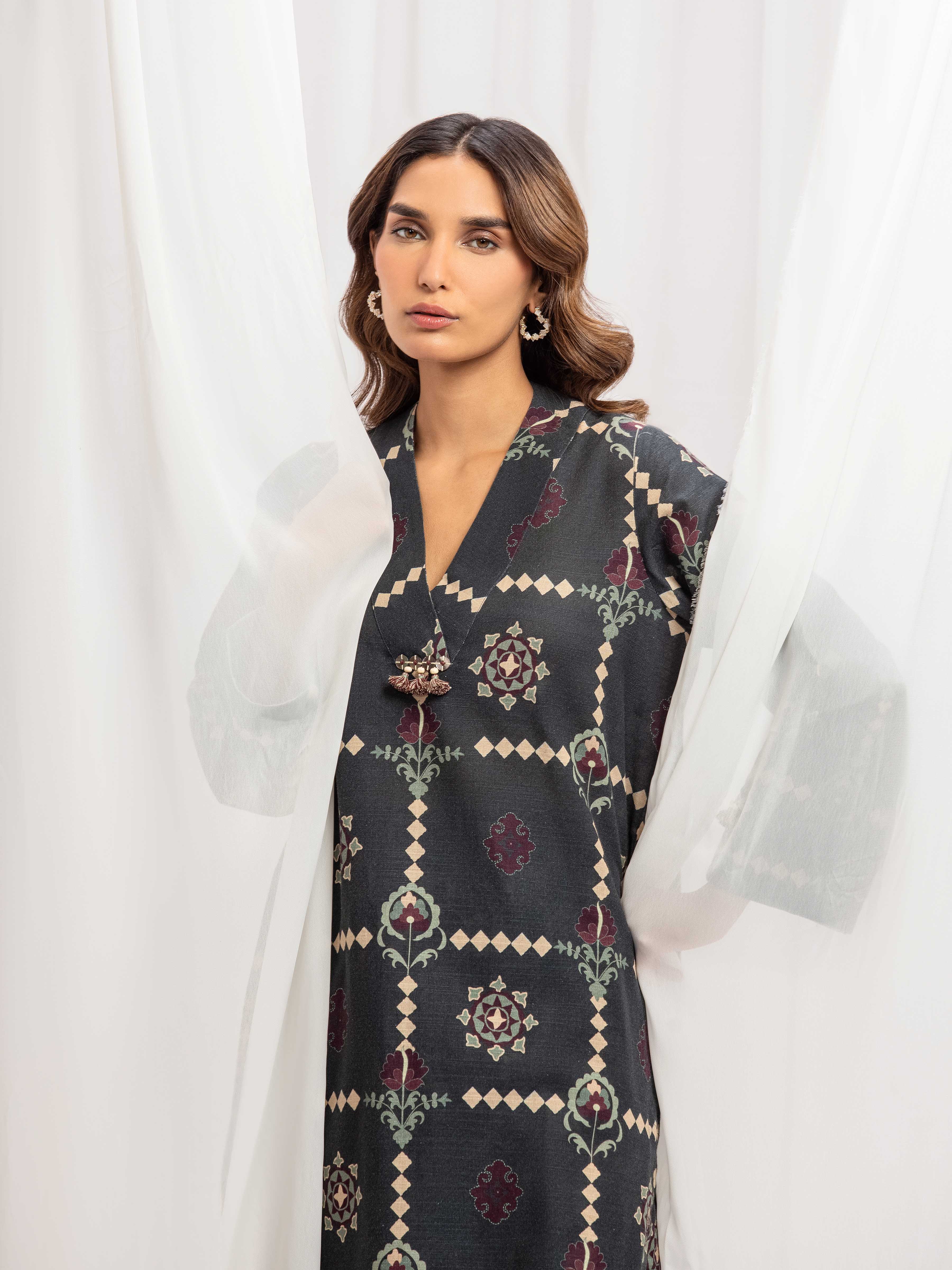 Pret Printed Khaddar Co-Ord Set - EWTKP5-84042ST - Image 2