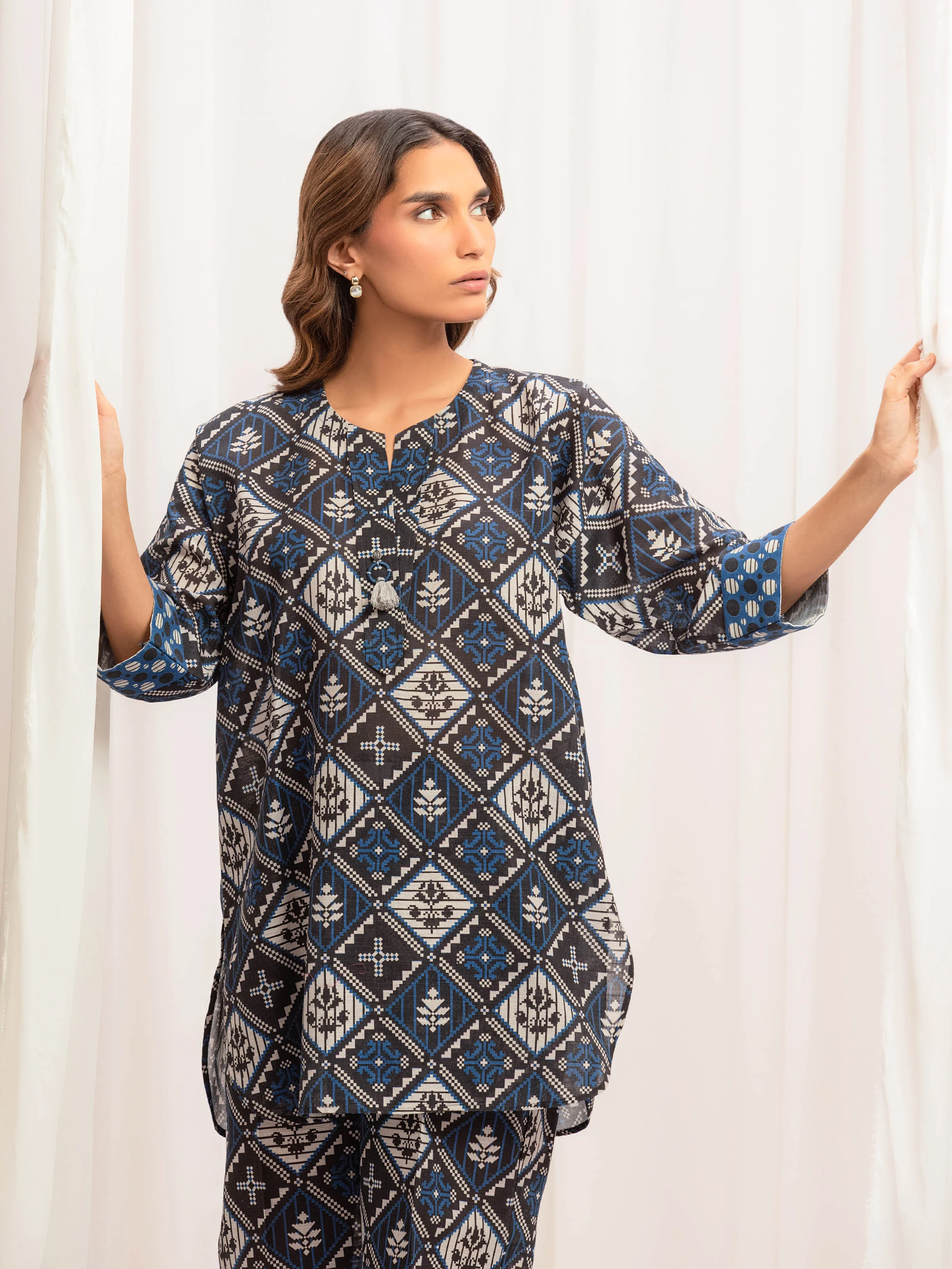 Pret Printed Khaddar Co-ord Set - EWTKP5-84089ST - Image 2