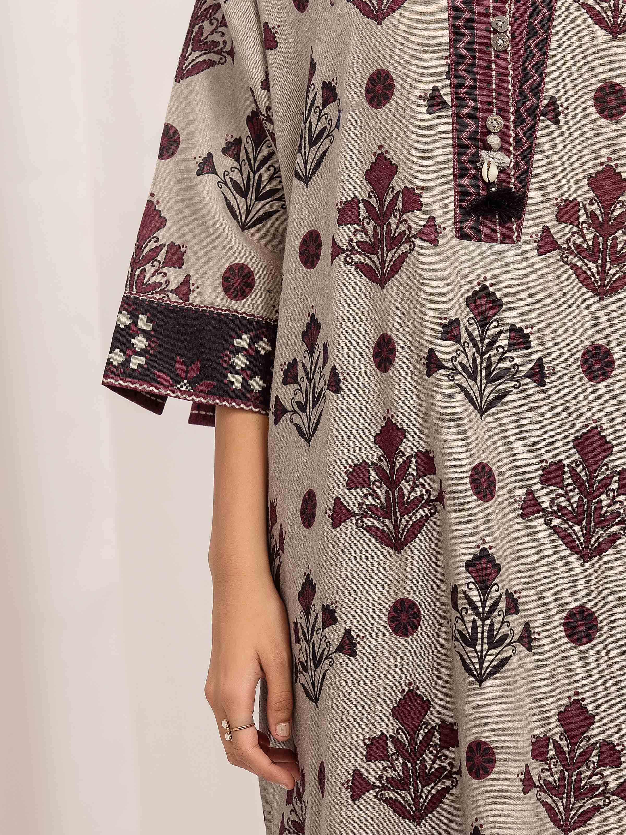 Pret Printed Khaddar Co-Ord Set - EWTKP5-84092ST - Image 4