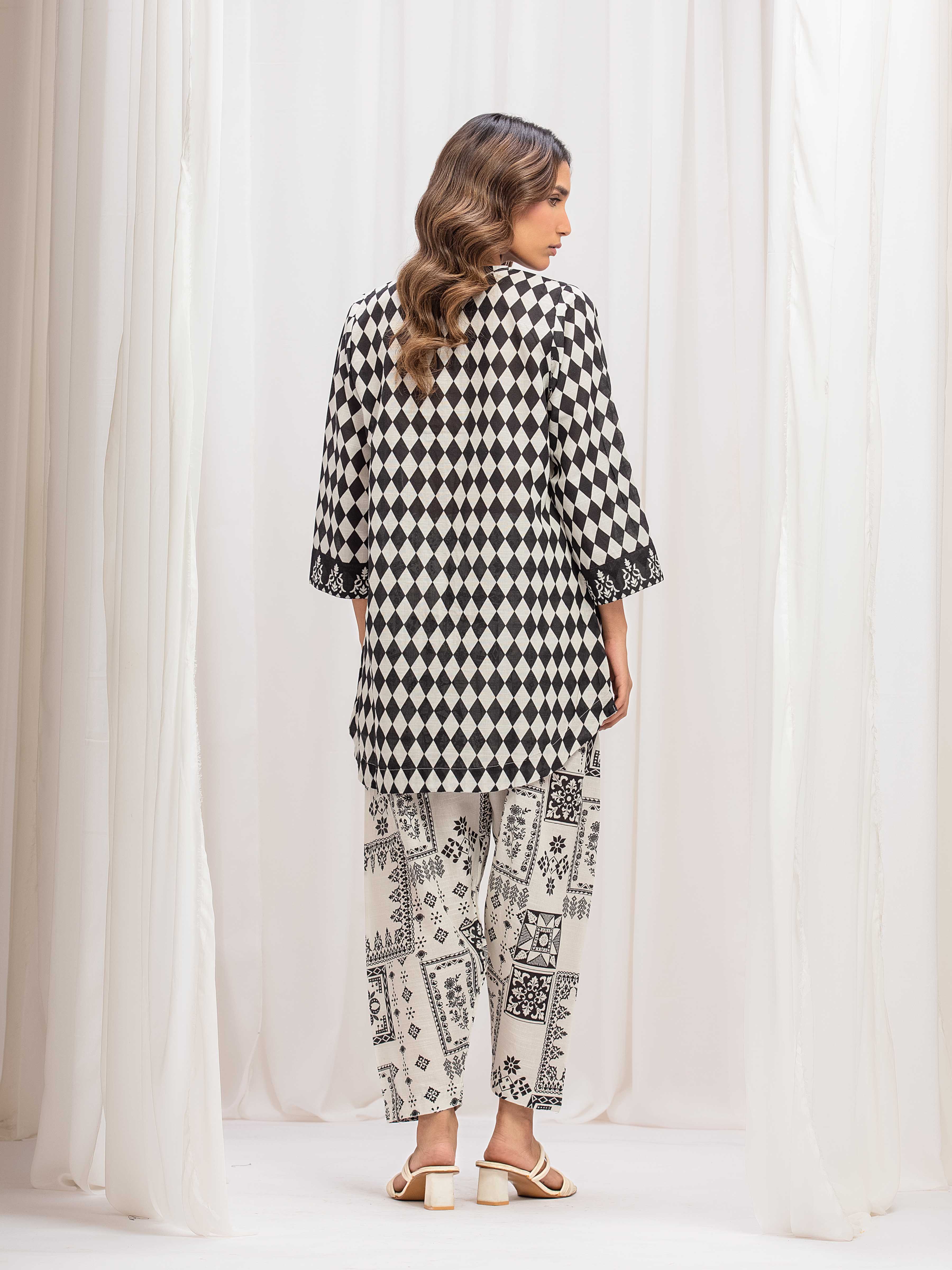 Pret Printed Khaddar Co-Ord Set - EWTKP5-84095ST - Image 5