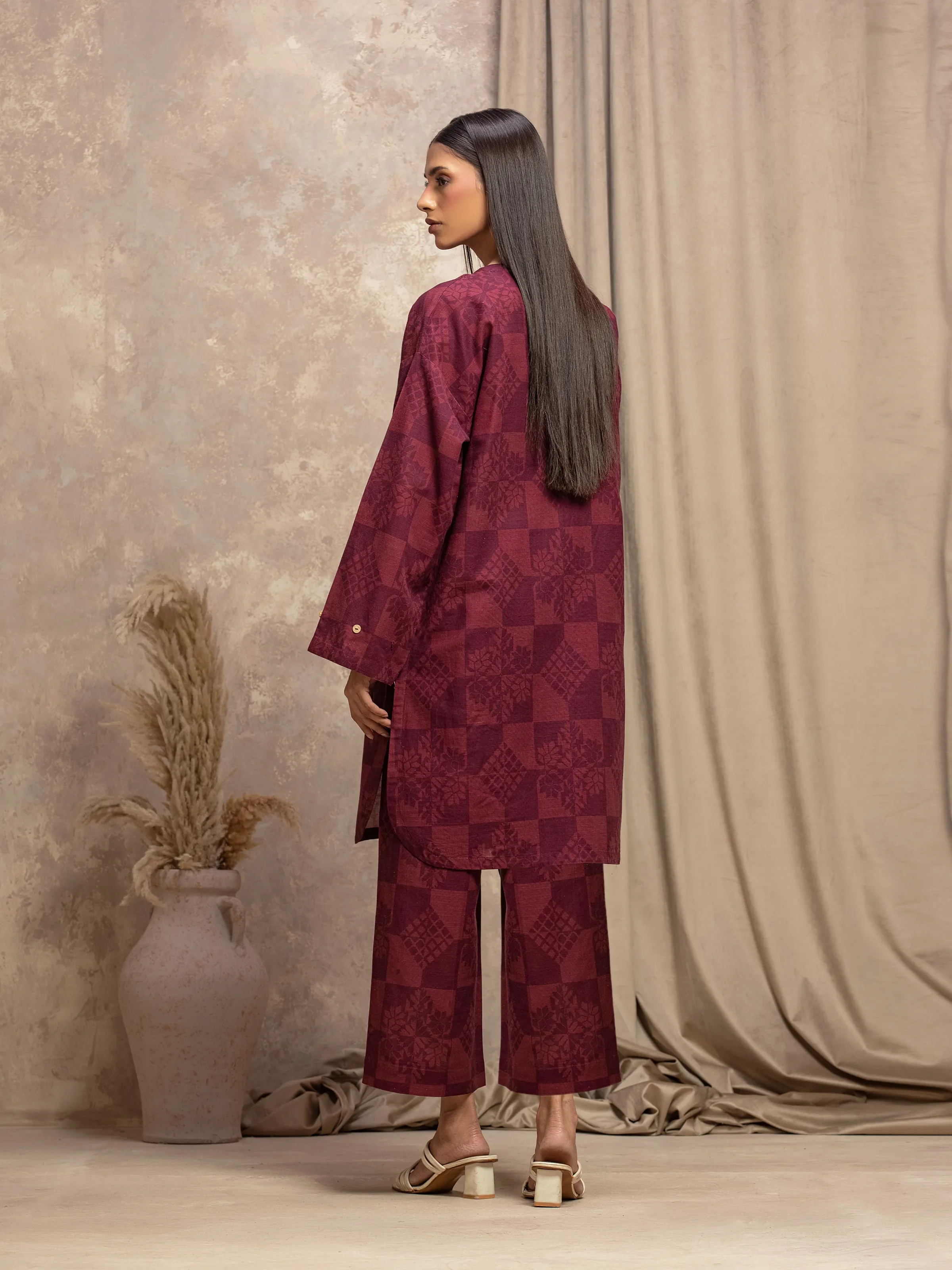 Pret Printed Khaddar Co-ord Set - EWTKP5-84096ST - Image 3