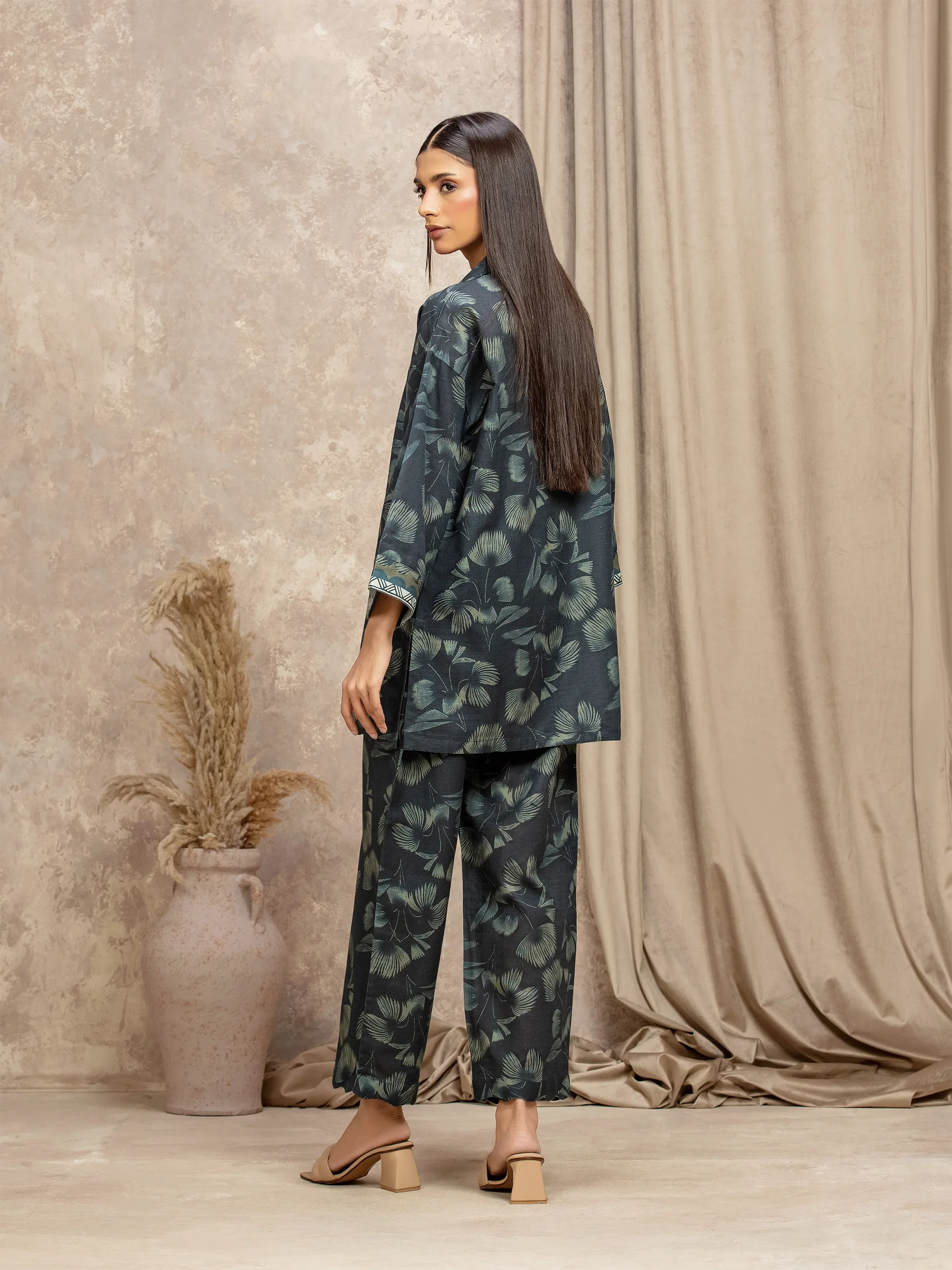 Pret Printed Khaddar Co-ord Set - EWTKP5-84097ST - Image 5