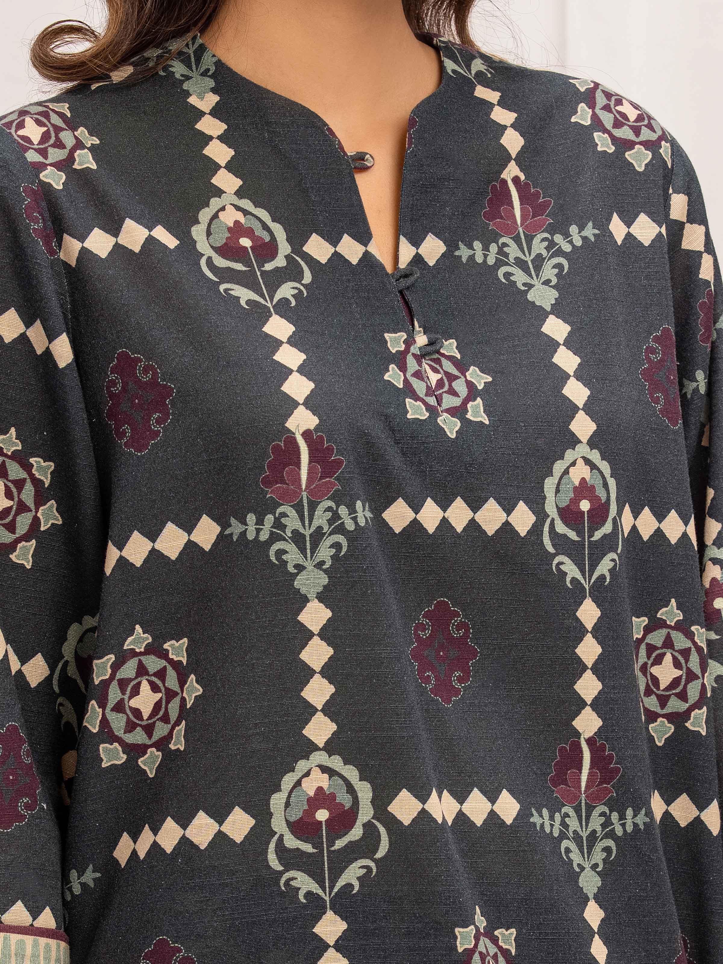 Pret Printed Khaddar Co-Ord Set - EWTKP5-84098ST - Image 3