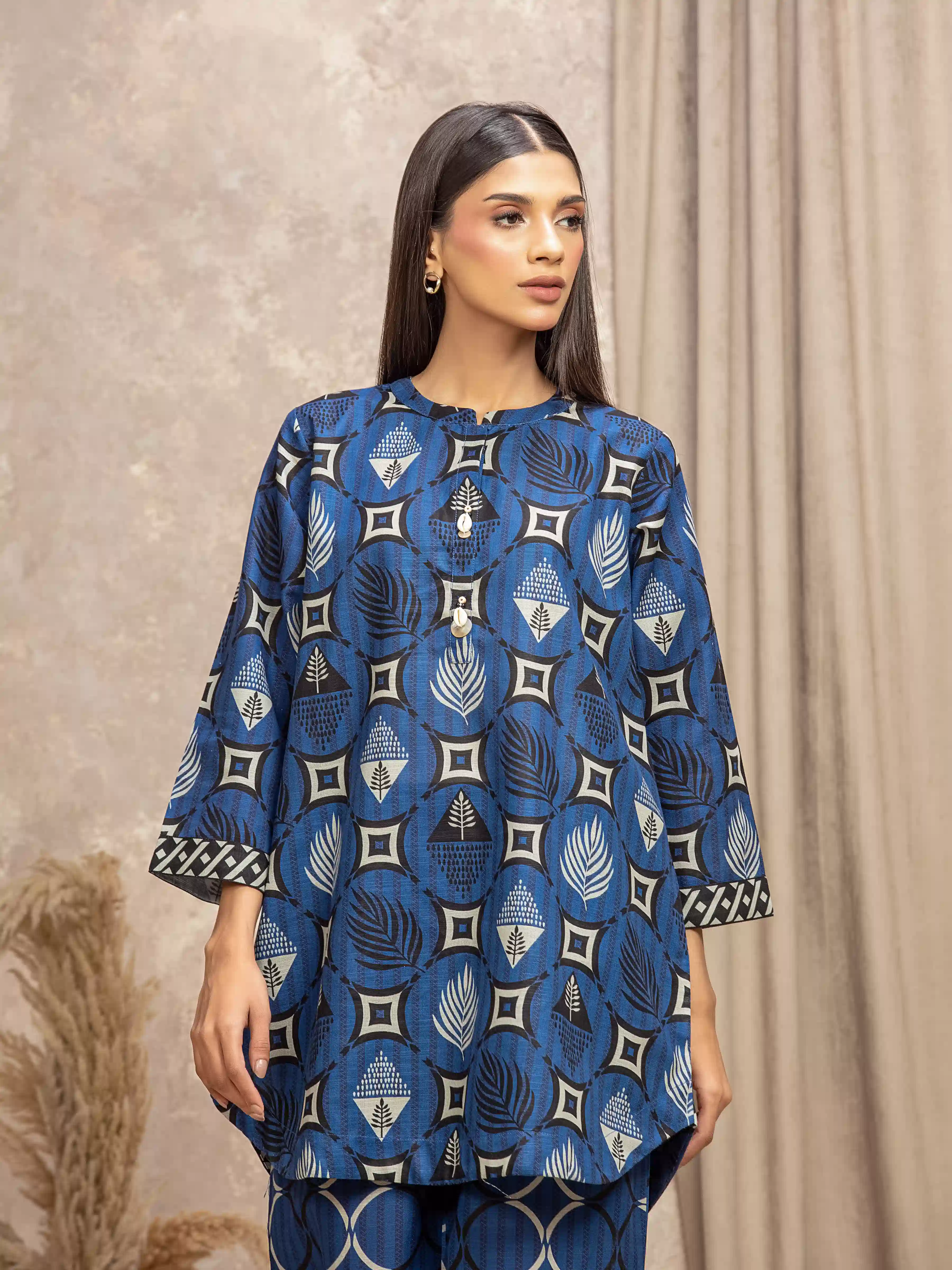 Pret Printed Khaddar Co-Ord Set - EWTKP5-84100ST - Image 2