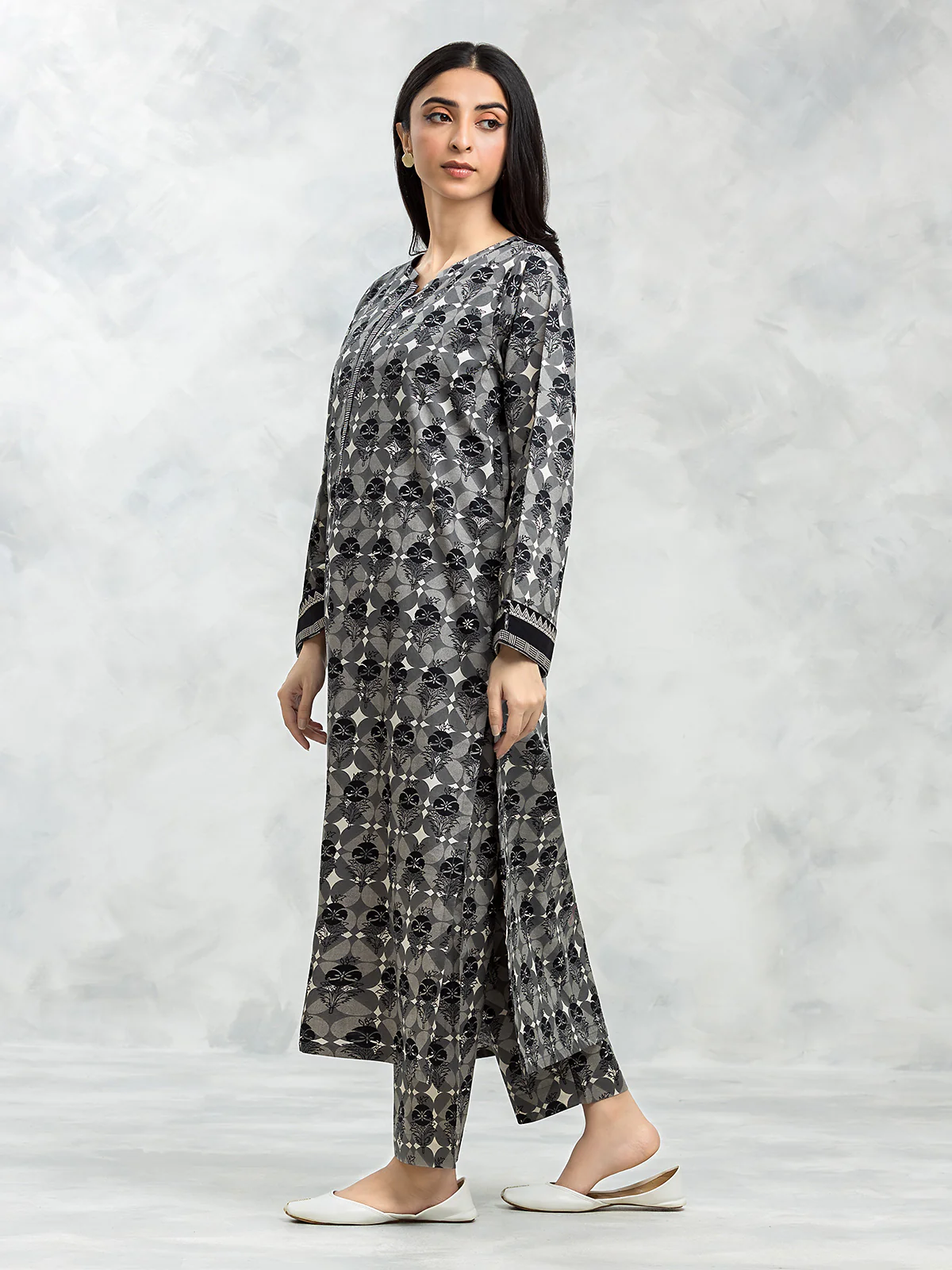 Pret Printed Lawn Shirt Trouser - EWTKP24-68865ST - Image 4