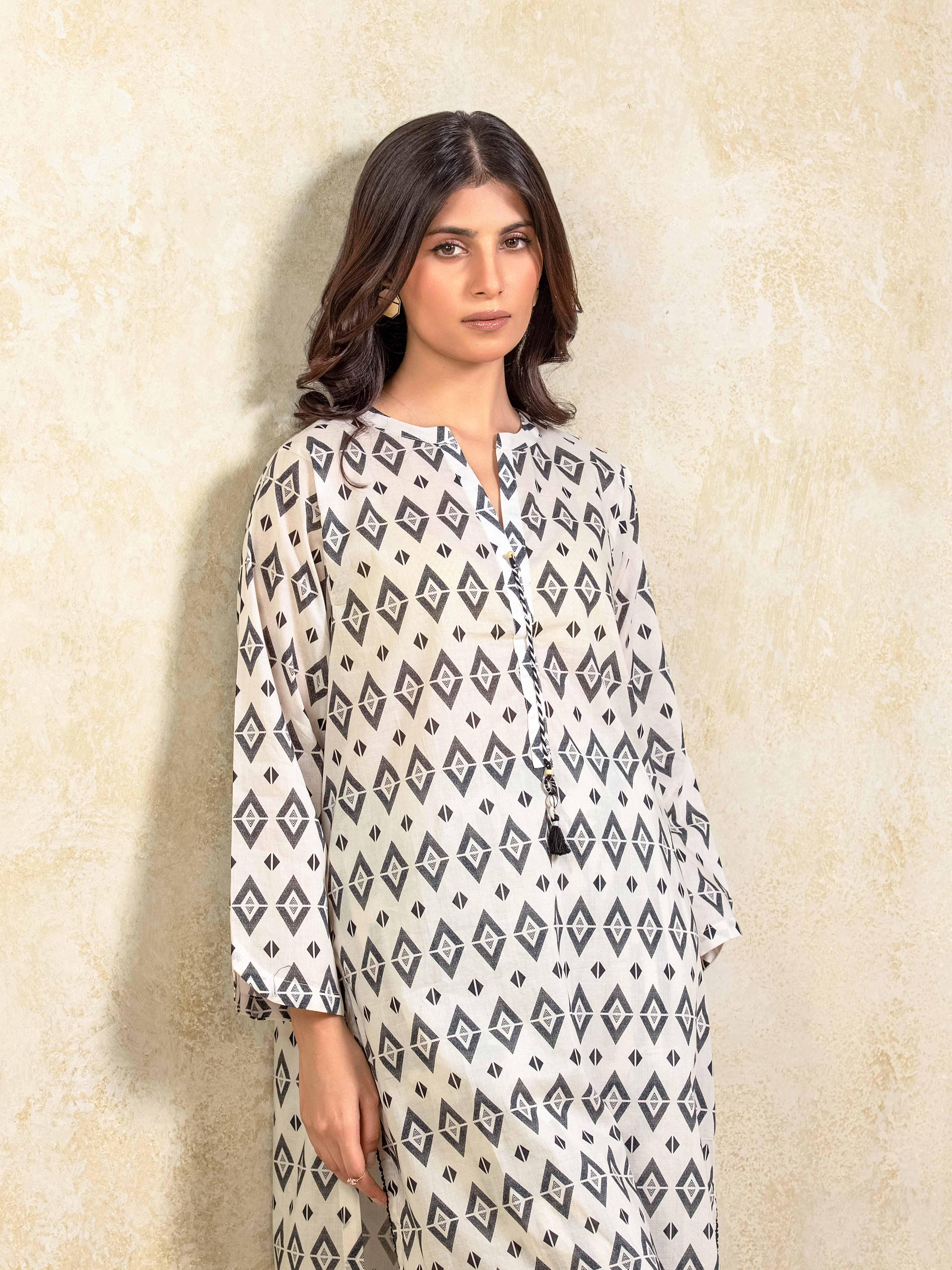 Pret Printed Lawn Co-Ord Set - EWTKP5-81872ST - Image 2