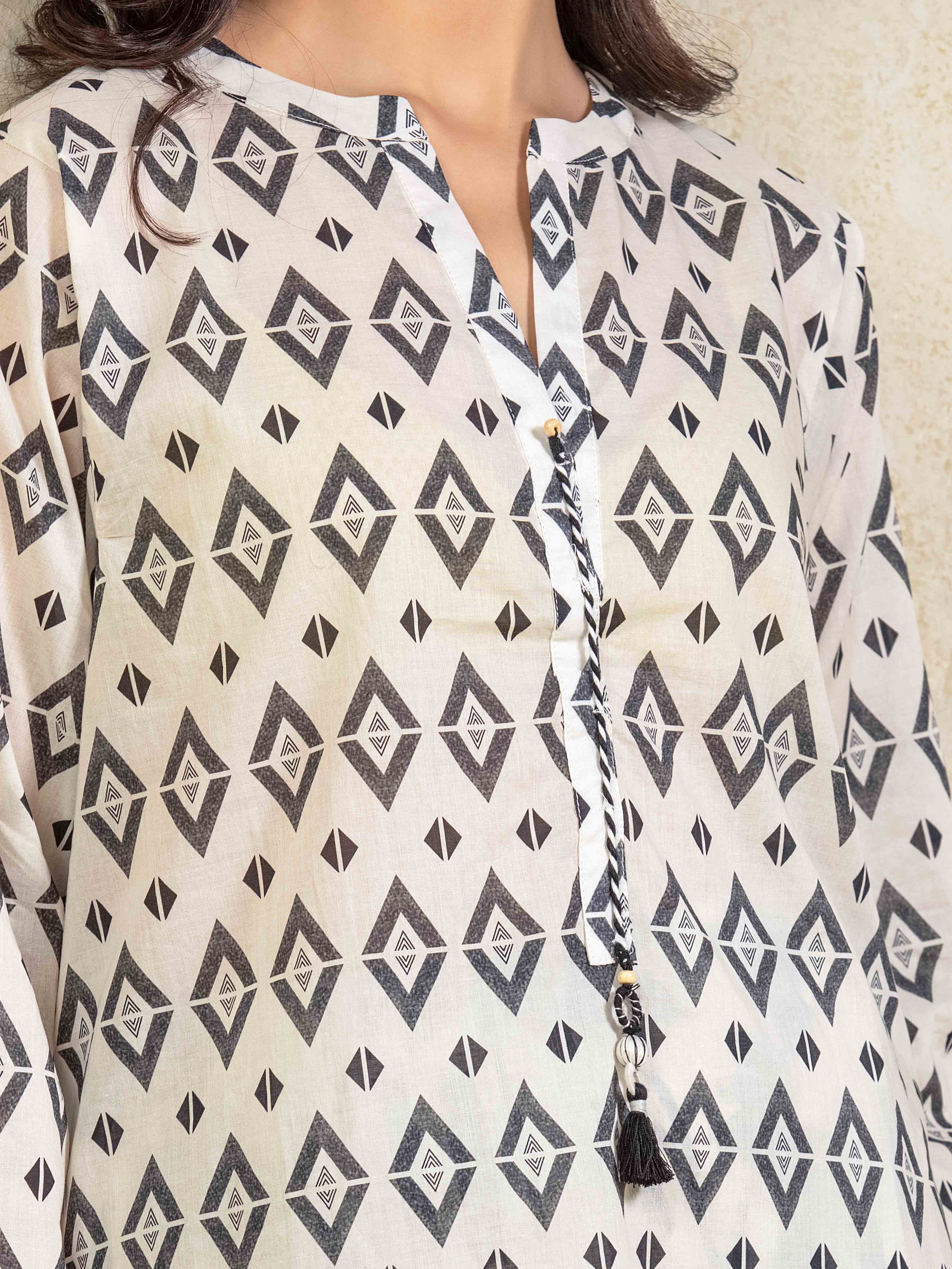 Pret Printed Lawn Co-Ord Set - EWTKP5-81872ST - Image 4