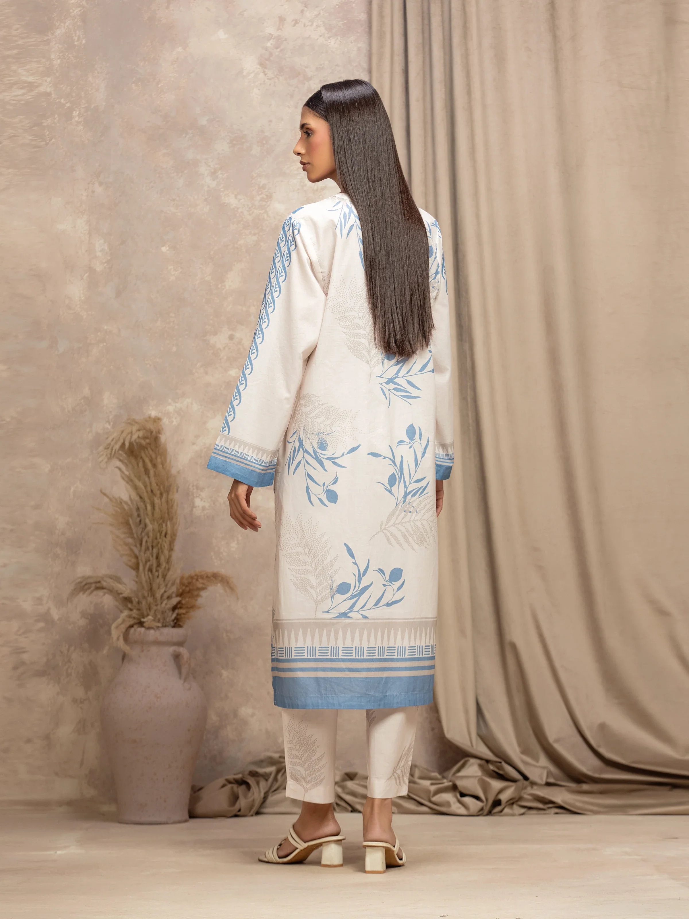 Pret Printed Lawn Co-Ord Set - EWTKP5-81890ST - Image 6