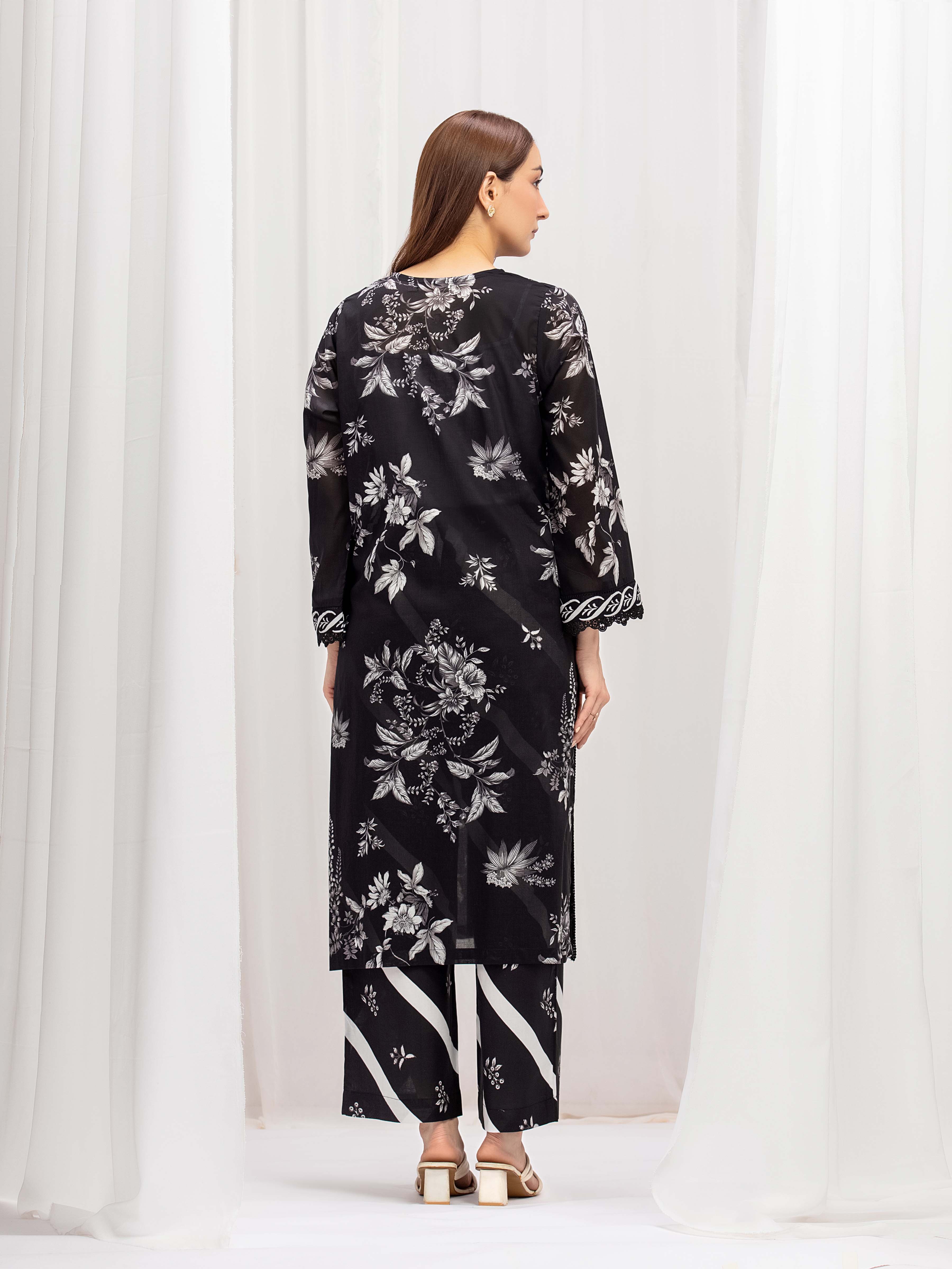 Pret Printed Lawn Co-Ord Set - EWTKP5-82030ST - Image 5