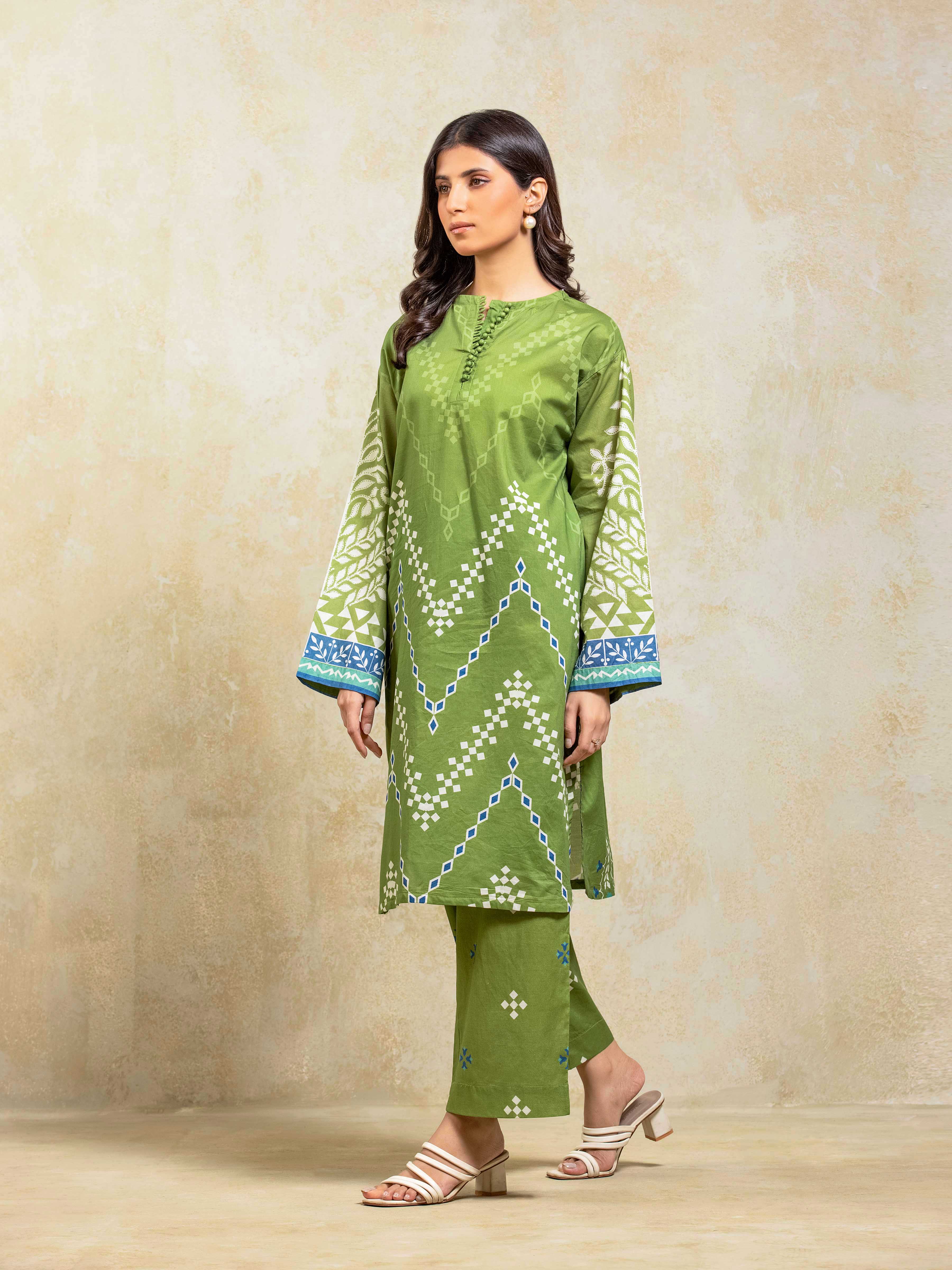 Pret Printed Lawn Co-Ord Set - EWTKP5-82307ST - Image 5
